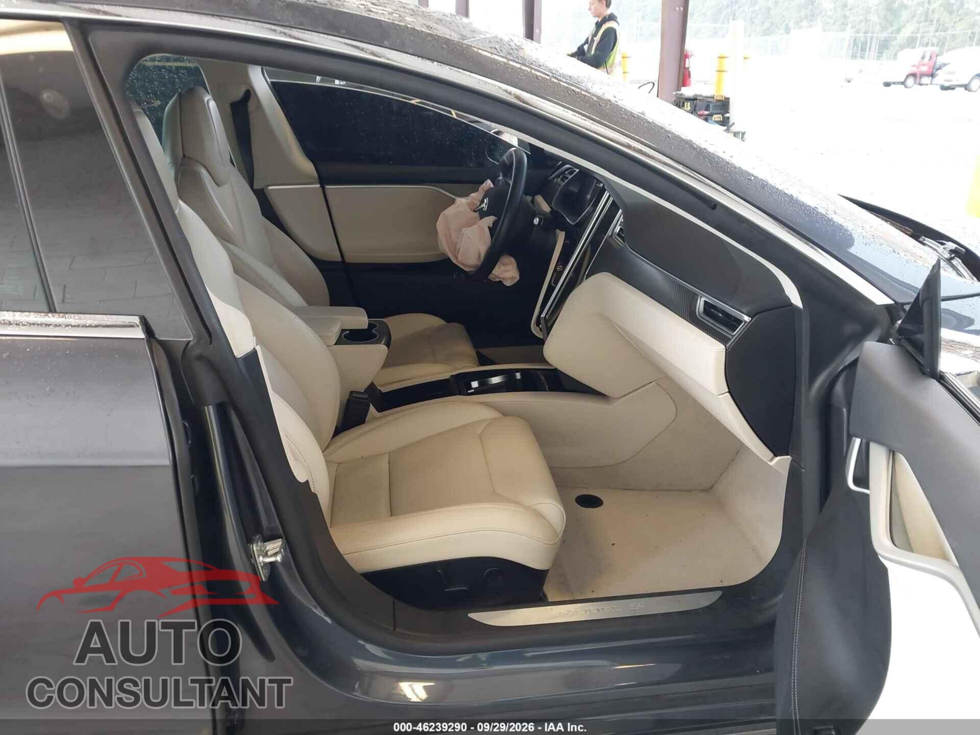 TESLA MODEL S 2017 - 5YJSA1E22HF232196