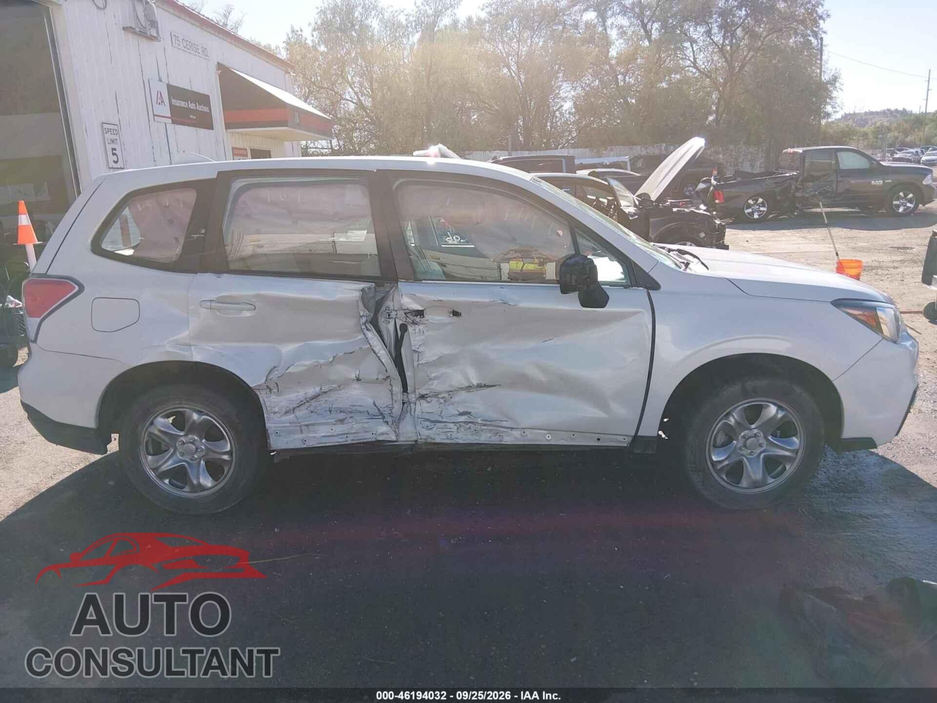 SUBARU FORESTER 2018 - JF2SJAAC6JG545781