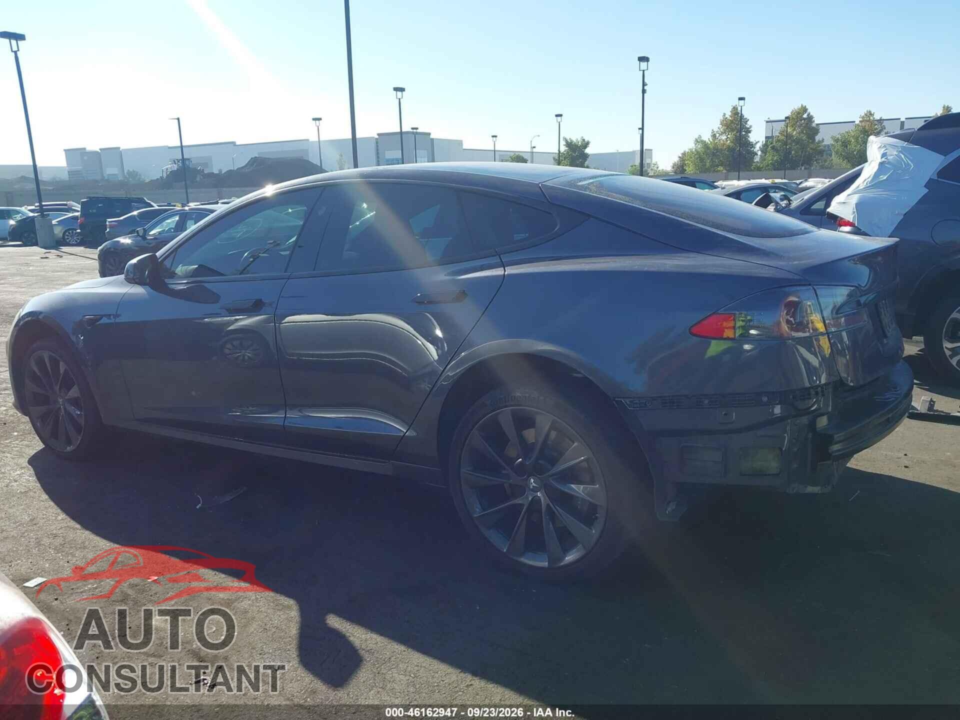 TESLA MODEL S 2020 - 5YJSA1E29LF379723