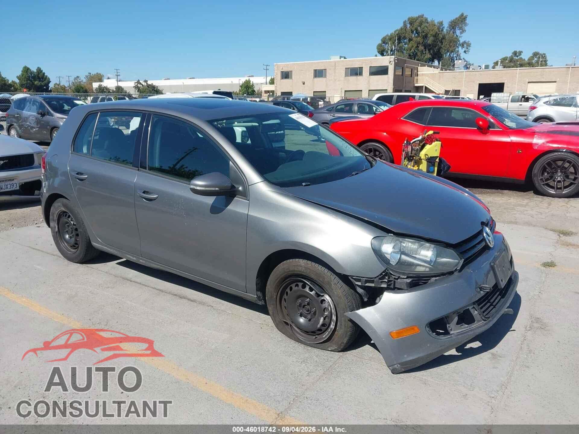 VOLKSWAGEN GOLF 2014 - WVWDB7AJ3EW000977