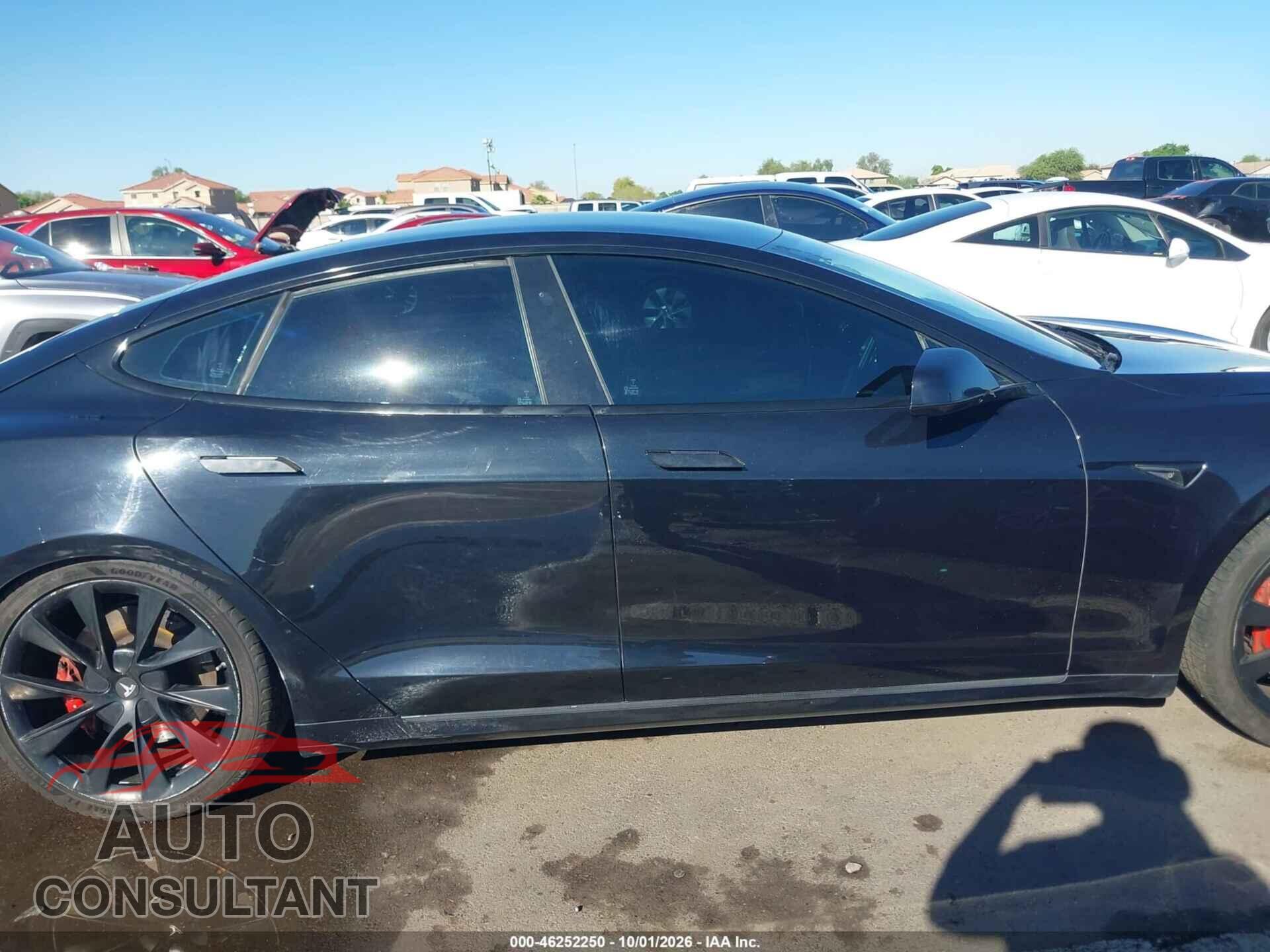 TESLA MODEL S 2018 - 5YJSA1E4XJF241462
