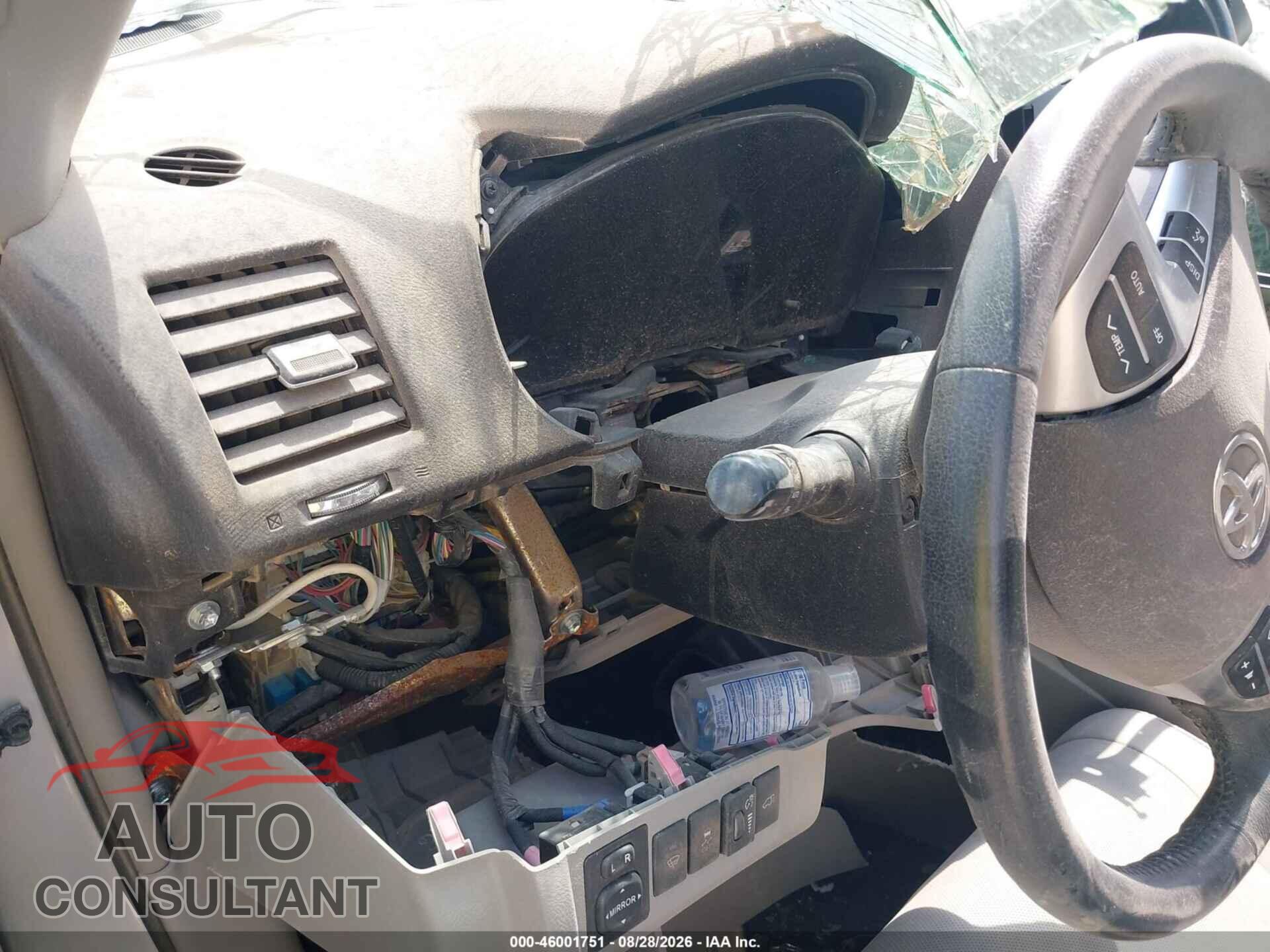 TOYOTA HIGHLANDER 2012 - 5TDYK3EH6CS089023