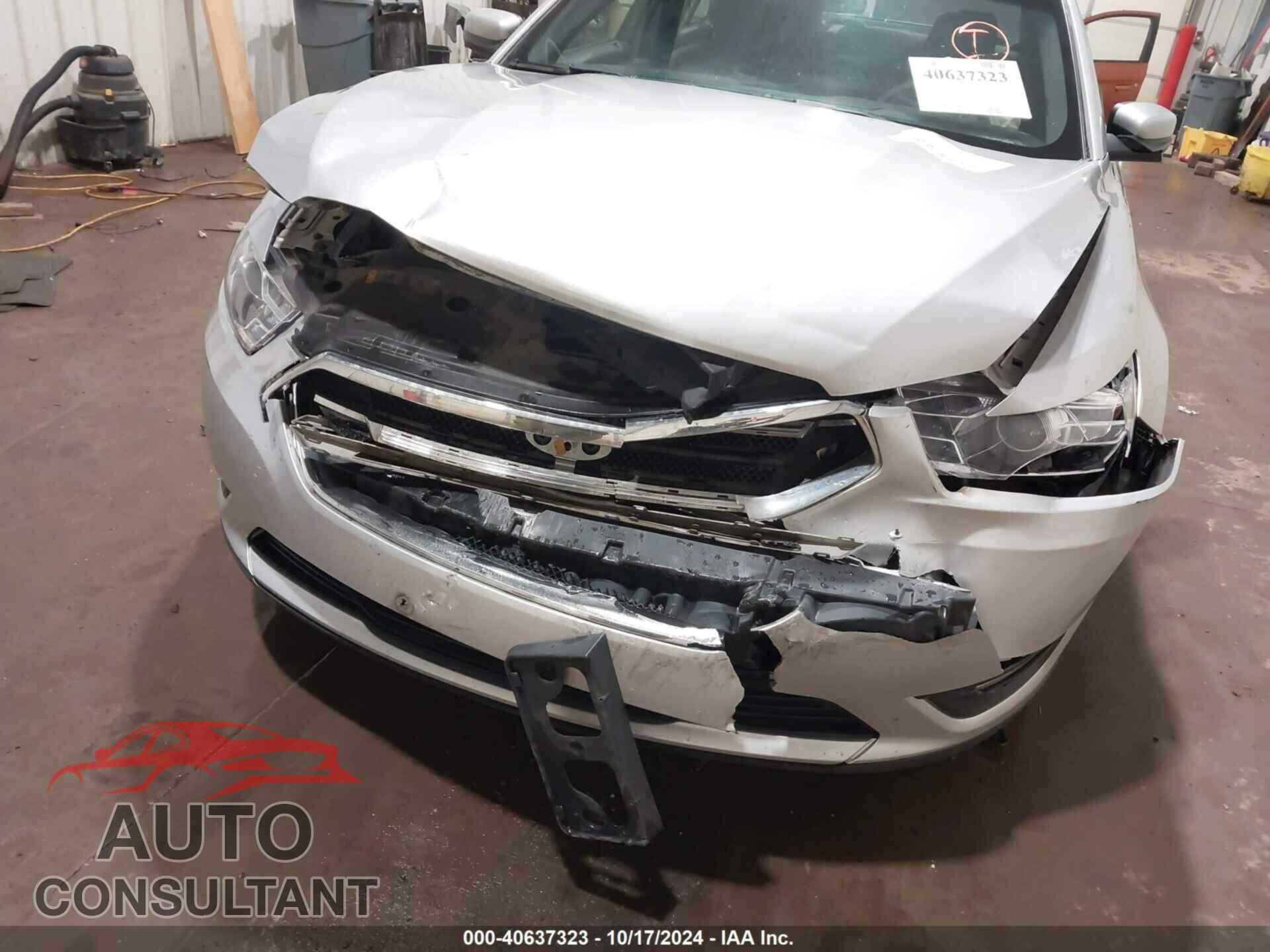 FORD TAURUS 2017 - 1FAHP2E8XHG110815