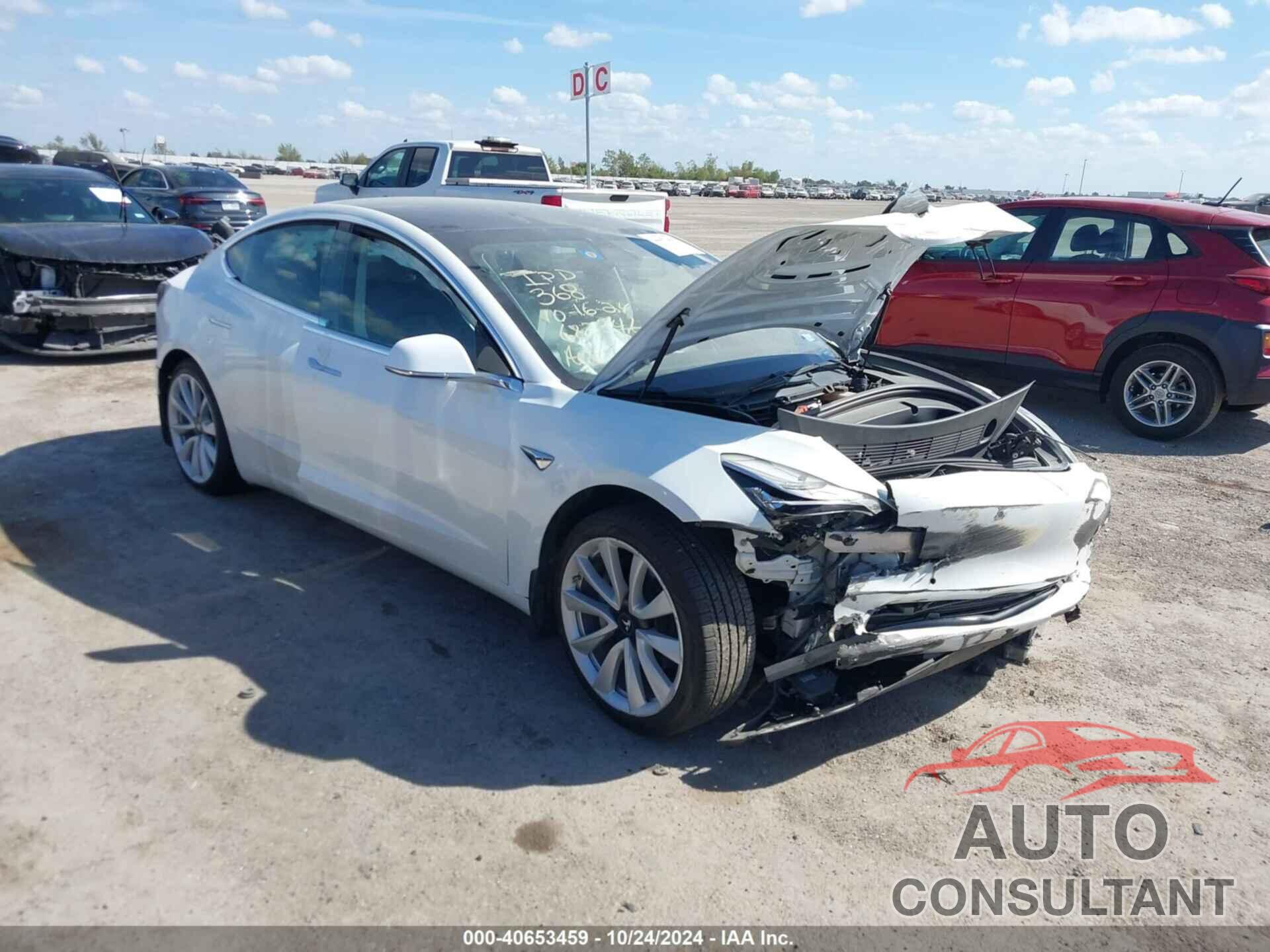 TESLA MODEL 3 2020 - 5YJ3E1EAXLF598741