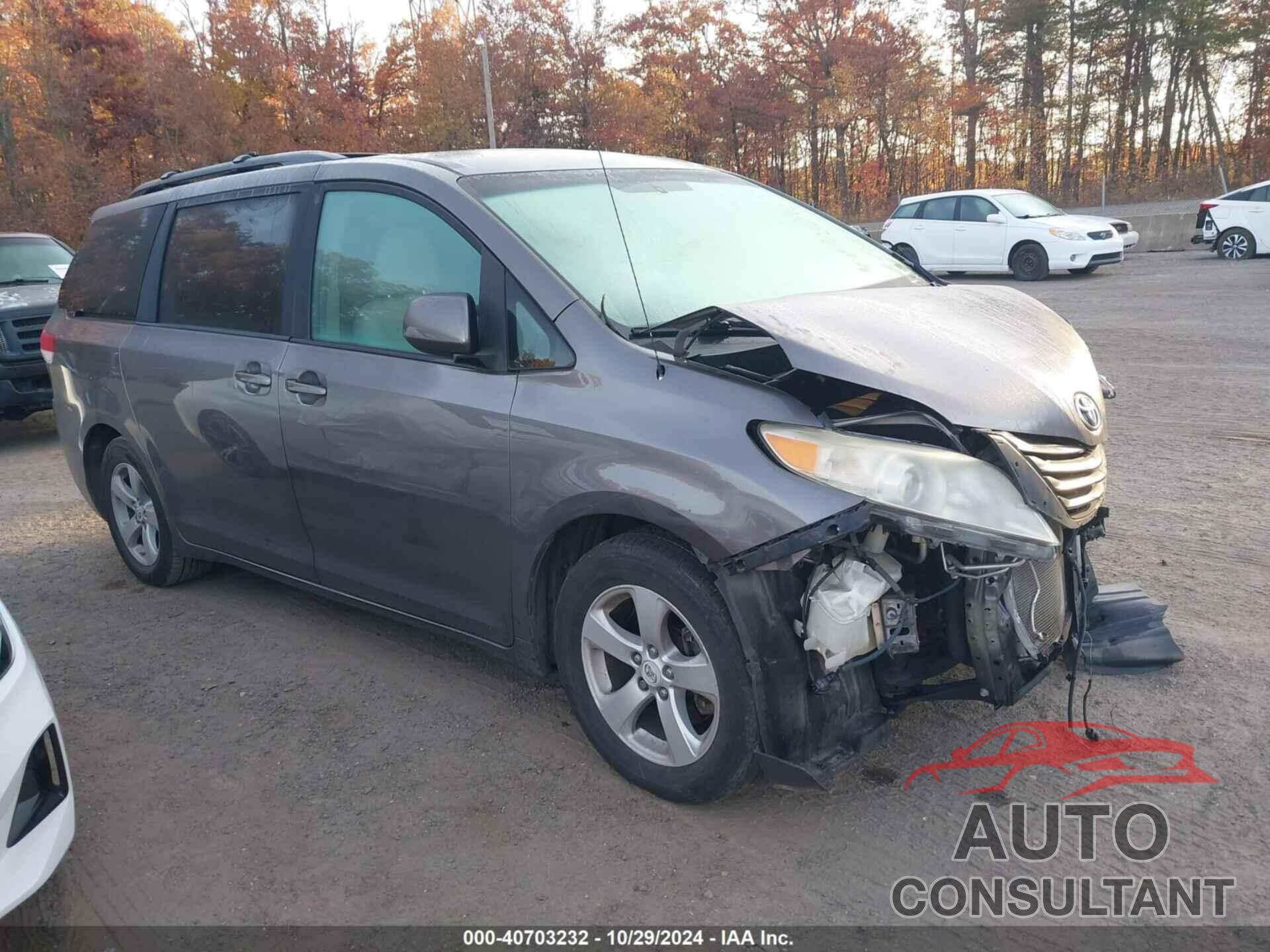 TOYOTA SIENNA 2011 - 5TDKK3DC5BS036680