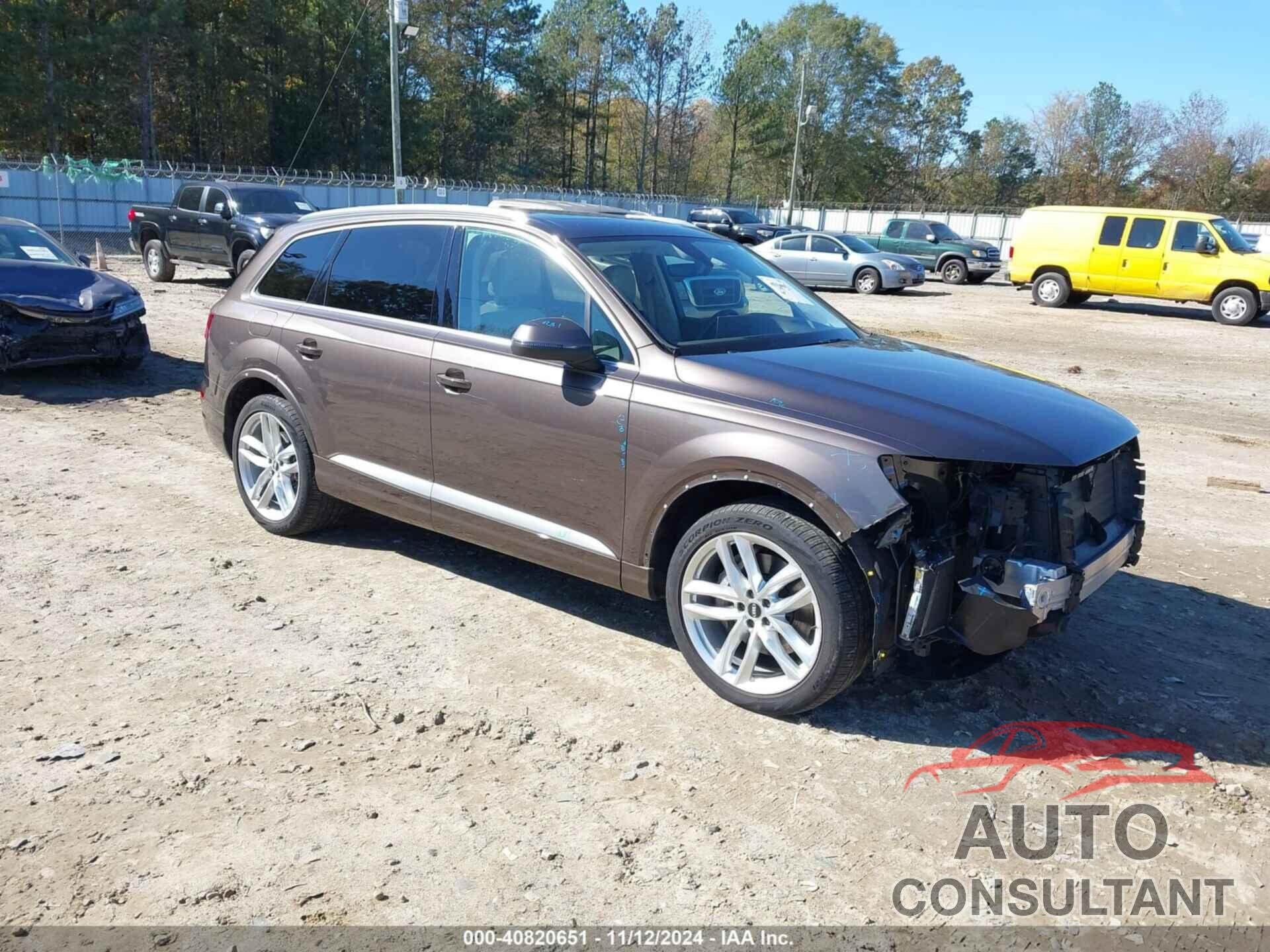 AUDI Q7 2017 - WA1VAAF72HD021878