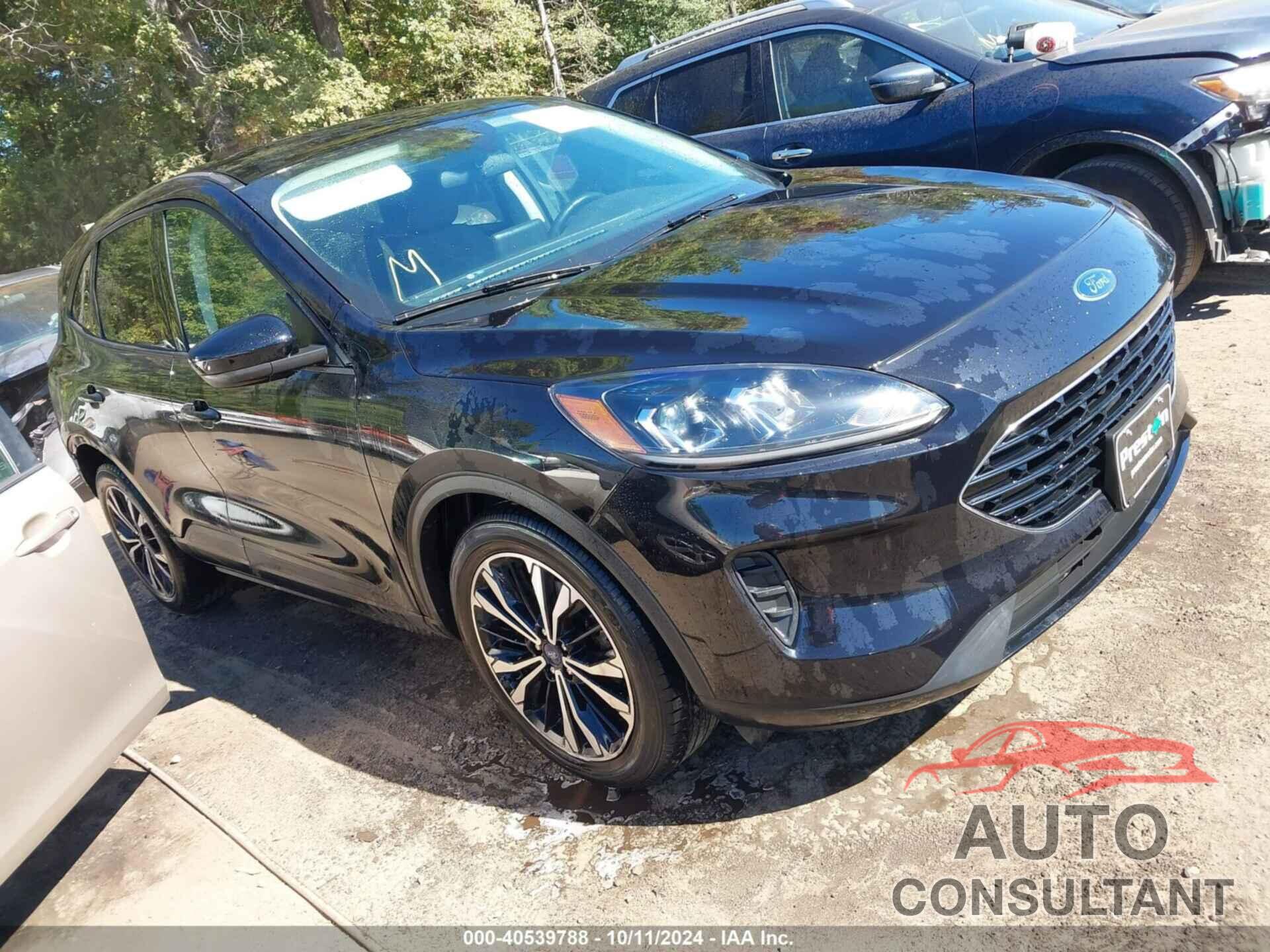 FORD ESCAPE 2021 - 1FMCU0G69MUA50000