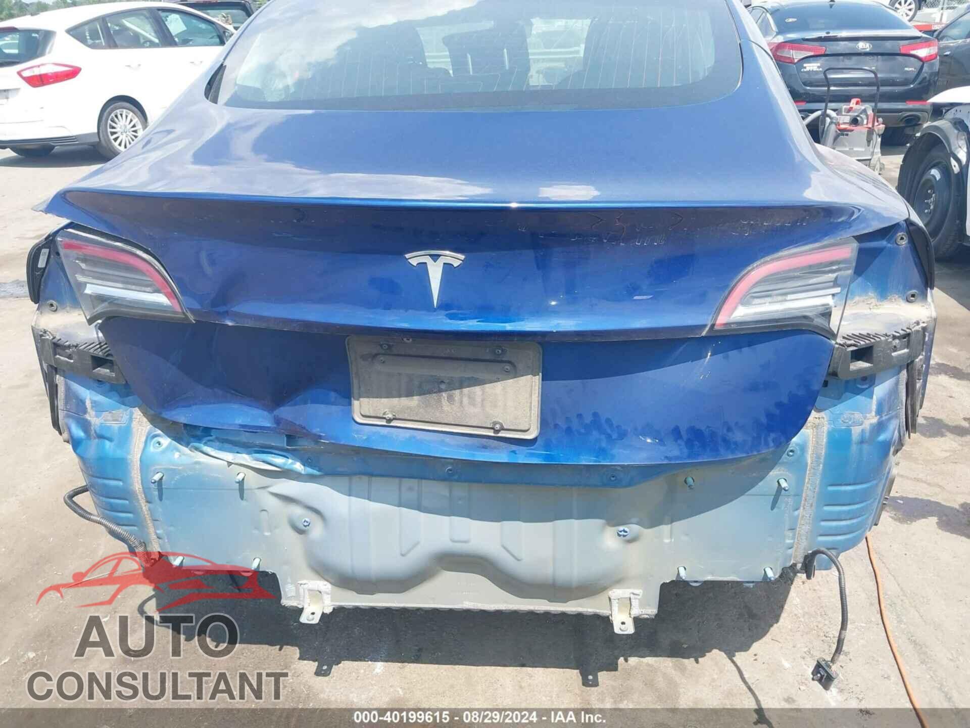 TESLA MODEL 3 2019 - 5YJ3E1EA7KF424933