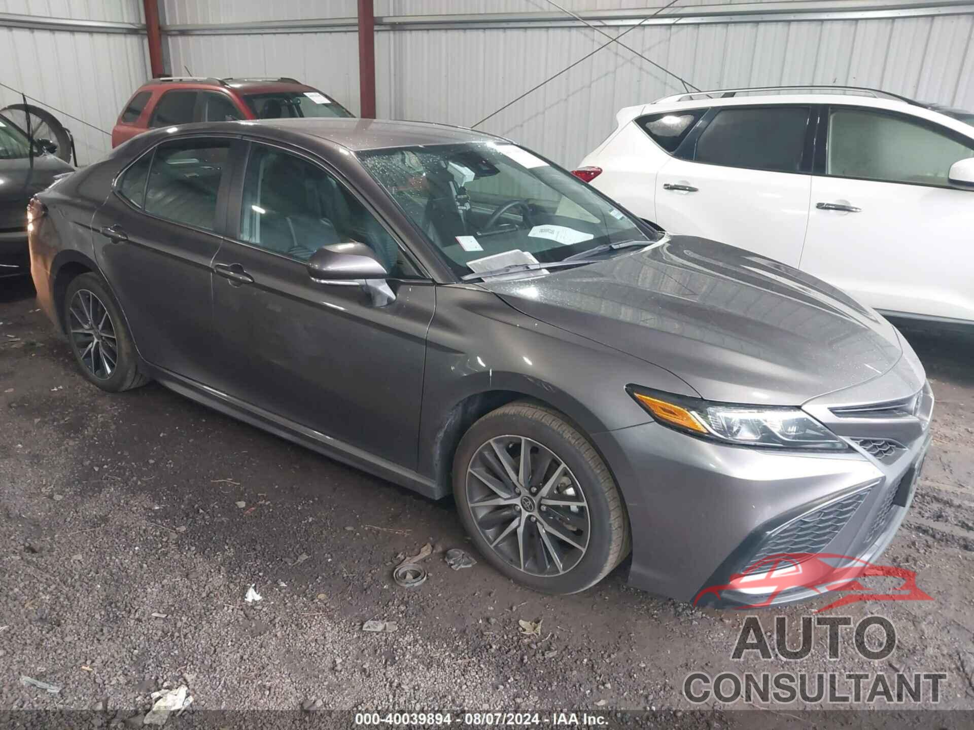 TOYOTA CAMRY 2023 - 4T1G11AK5PU830943