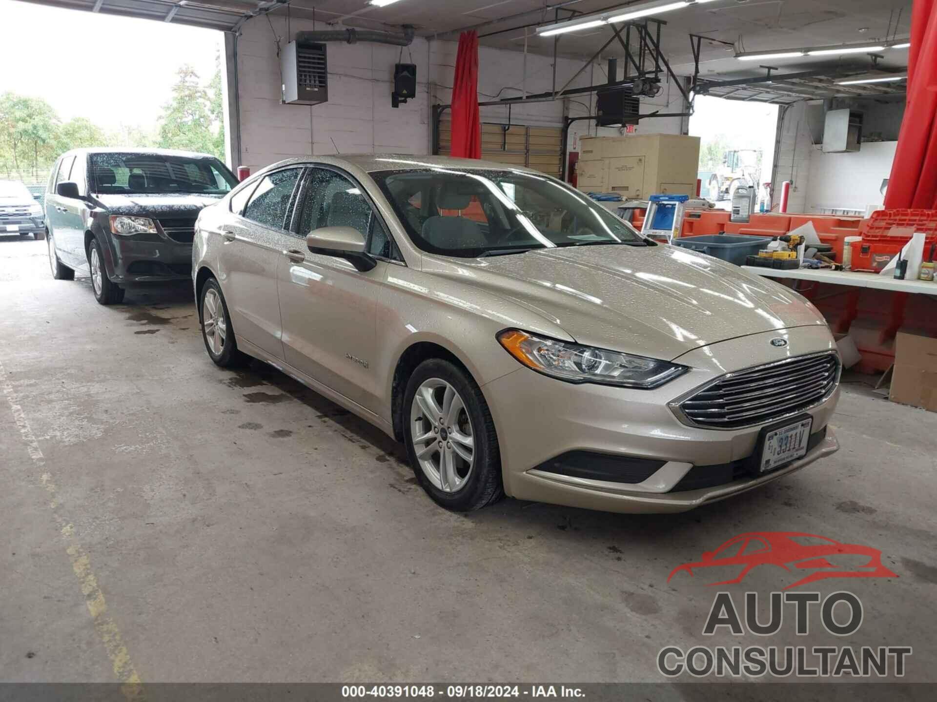 FORD FUSION HYBRID 2018 - 3FA6P0UU8JR271382