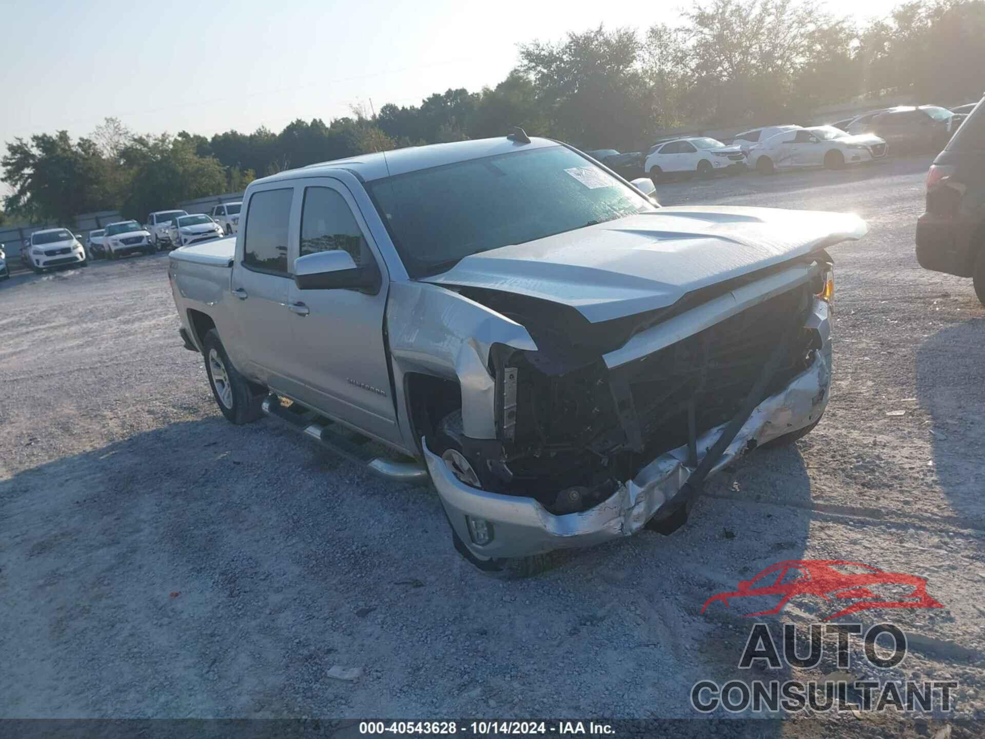 CHEVROLET SILVERADO 1500 2018 - 3GCUKREC9JG588433