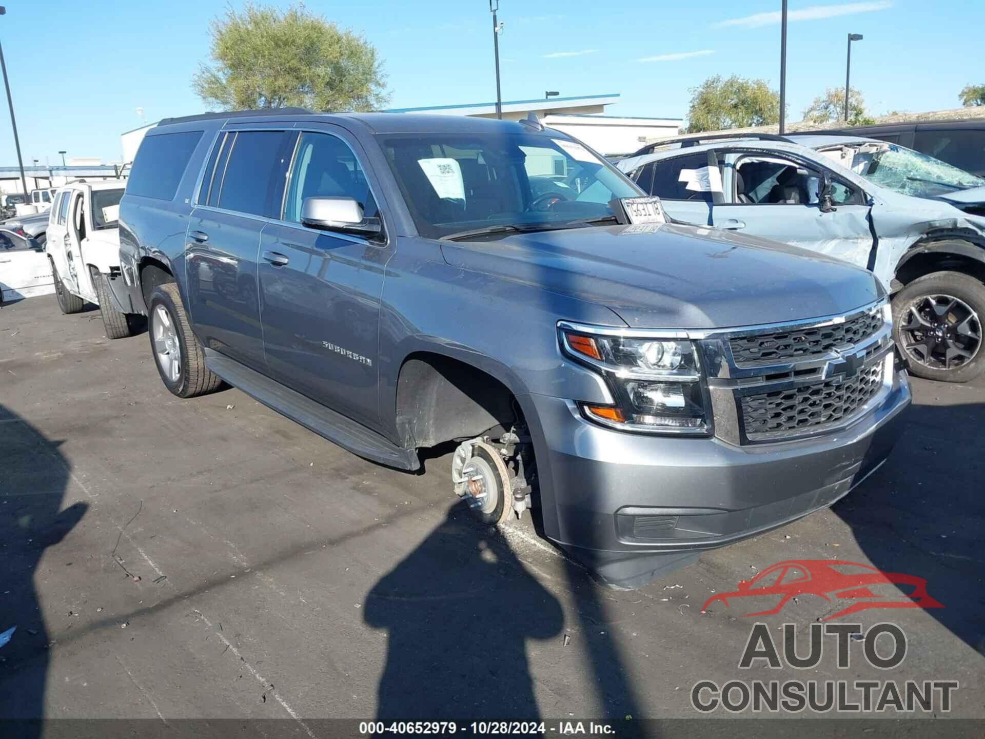 CHEVROLET SUBURBAN 2019 - 1GNSCHKC7KR328284