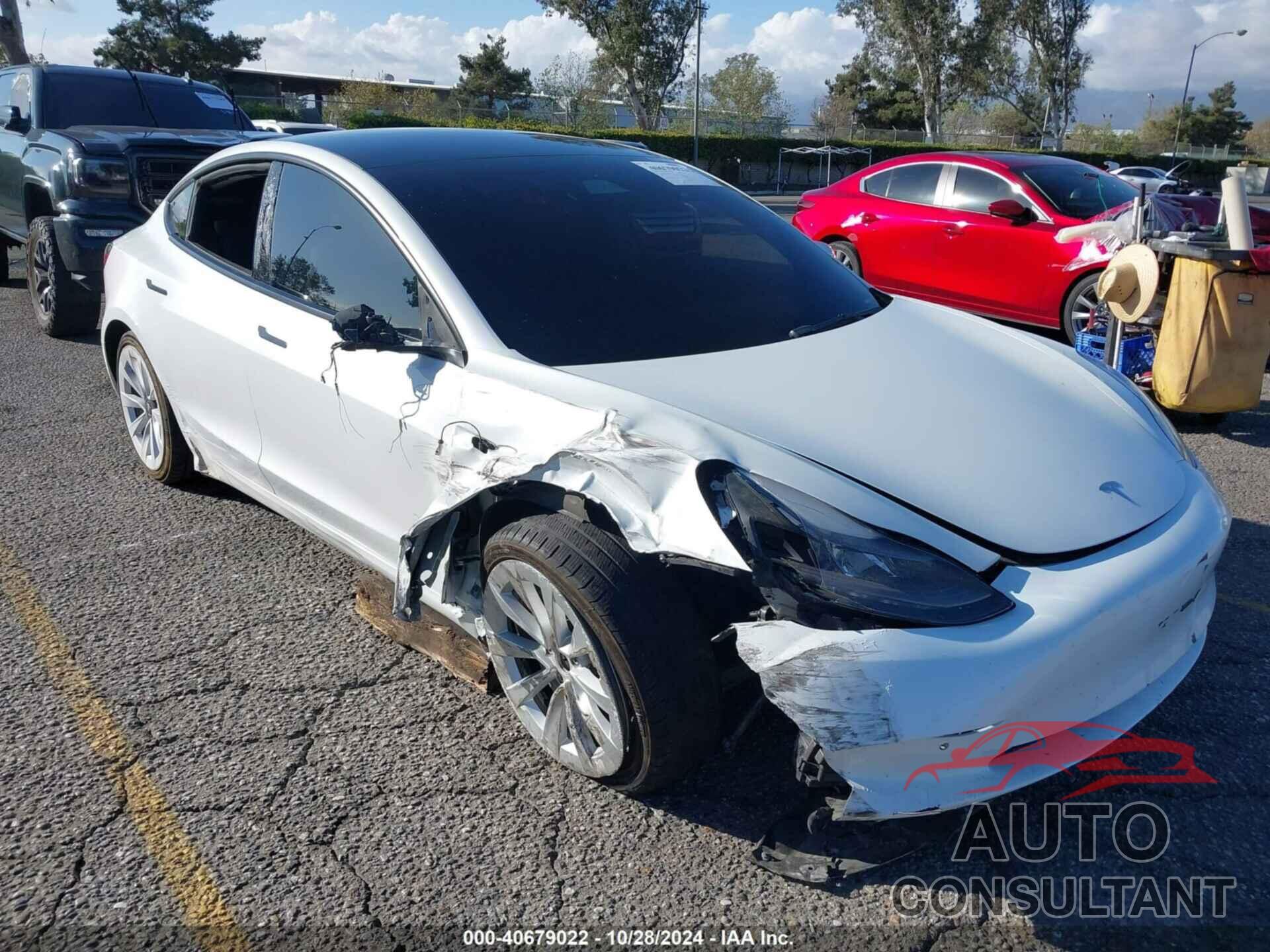 TESLA MODEL 3 2022 - 5YJ3E1EA8NF144569