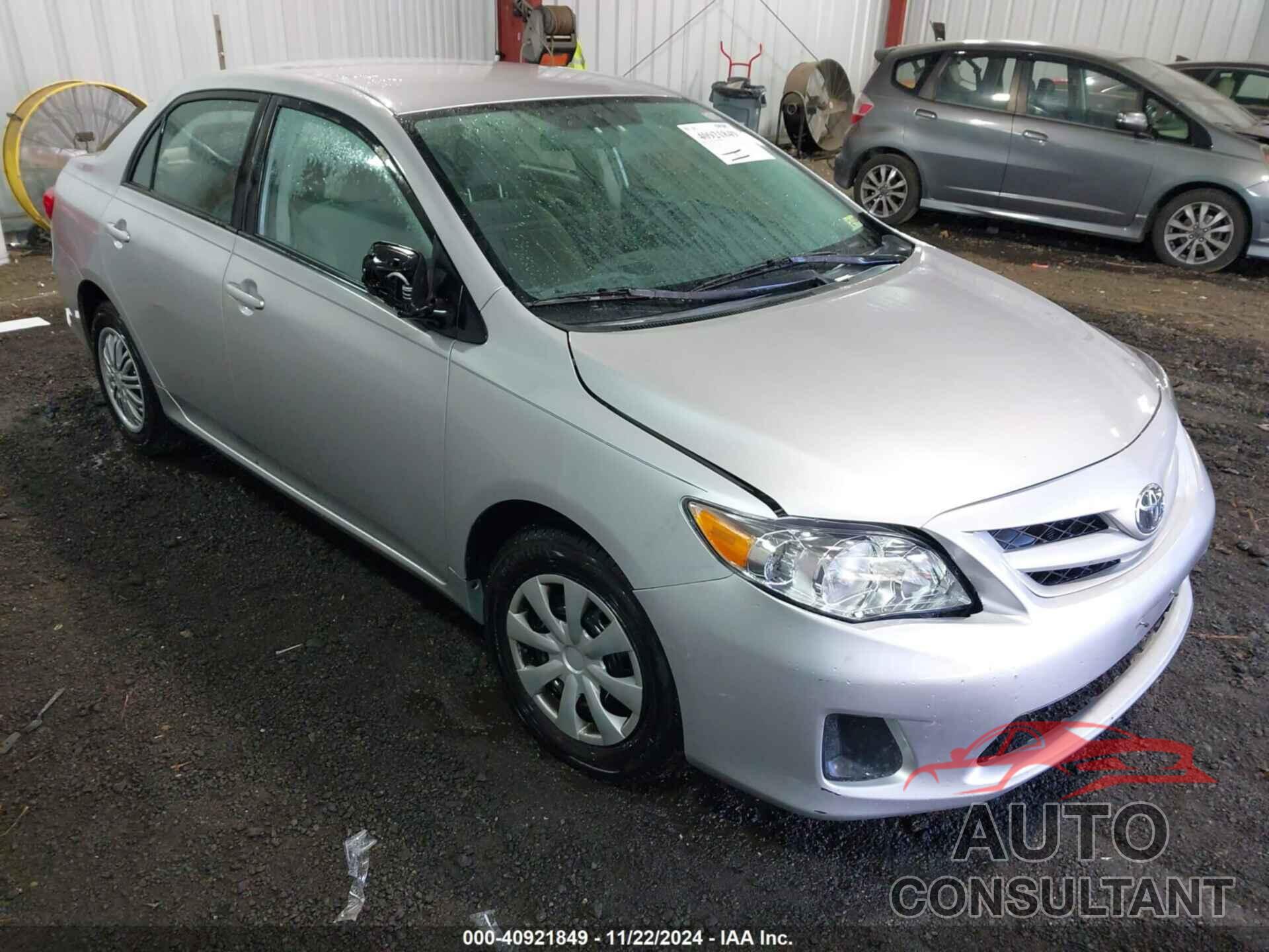 TOYOTA COROLLA 2011 - 2T1BU4EE0BC590850