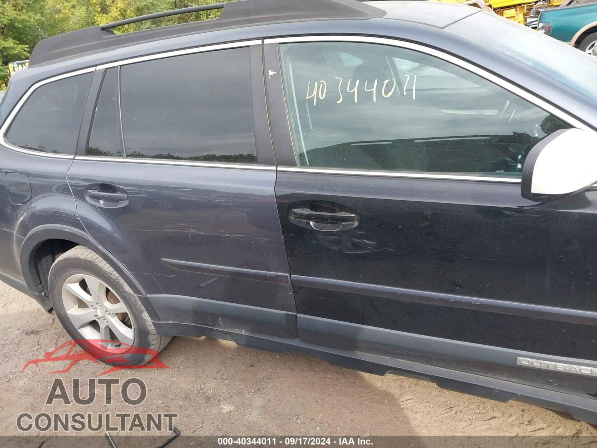 SUBARU OUTBACK 2014 - 4S4BRCDC0E3249341