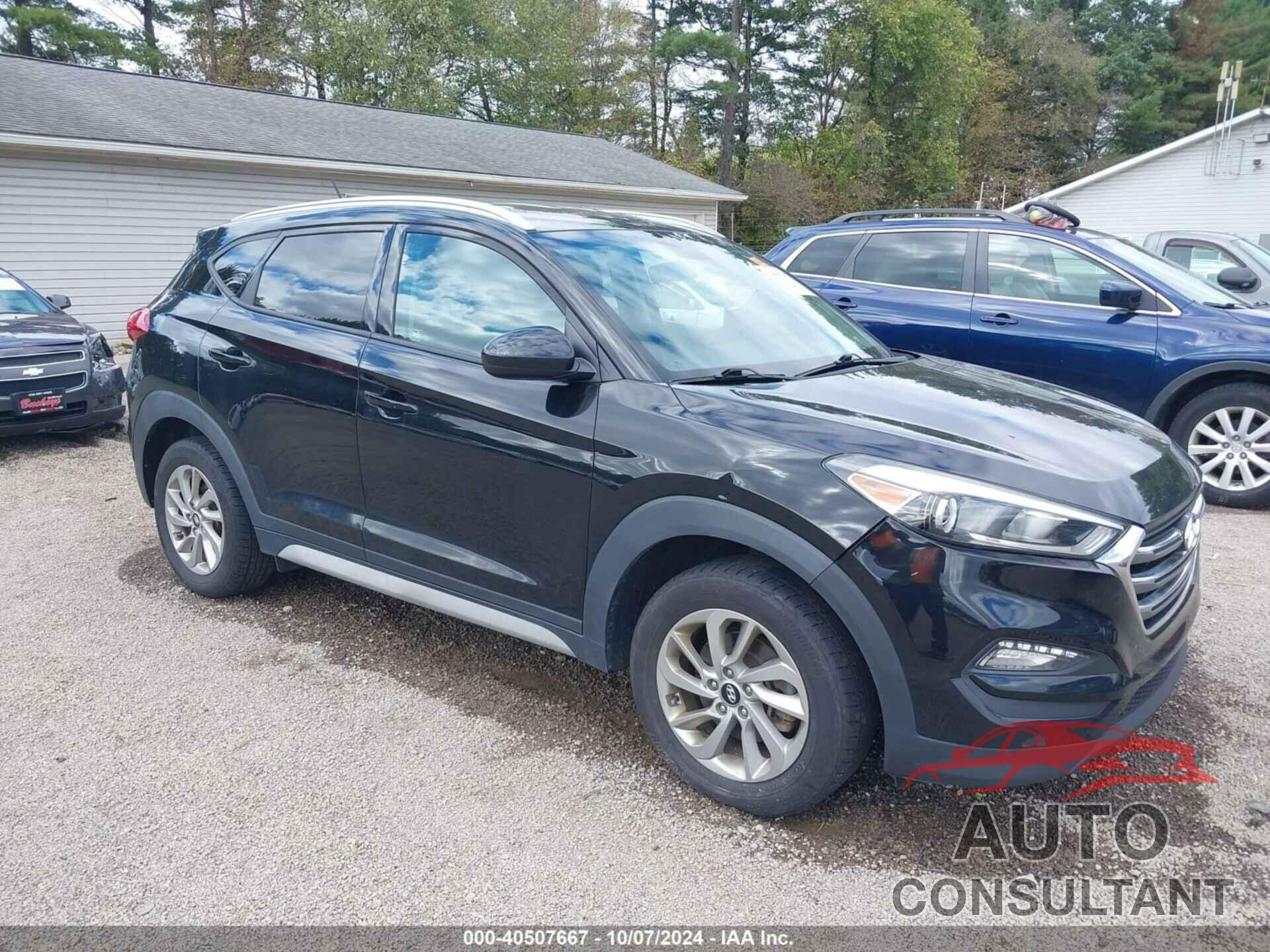 HYUNDAI TUCSON 2017 - KM8J3CA49HU436750