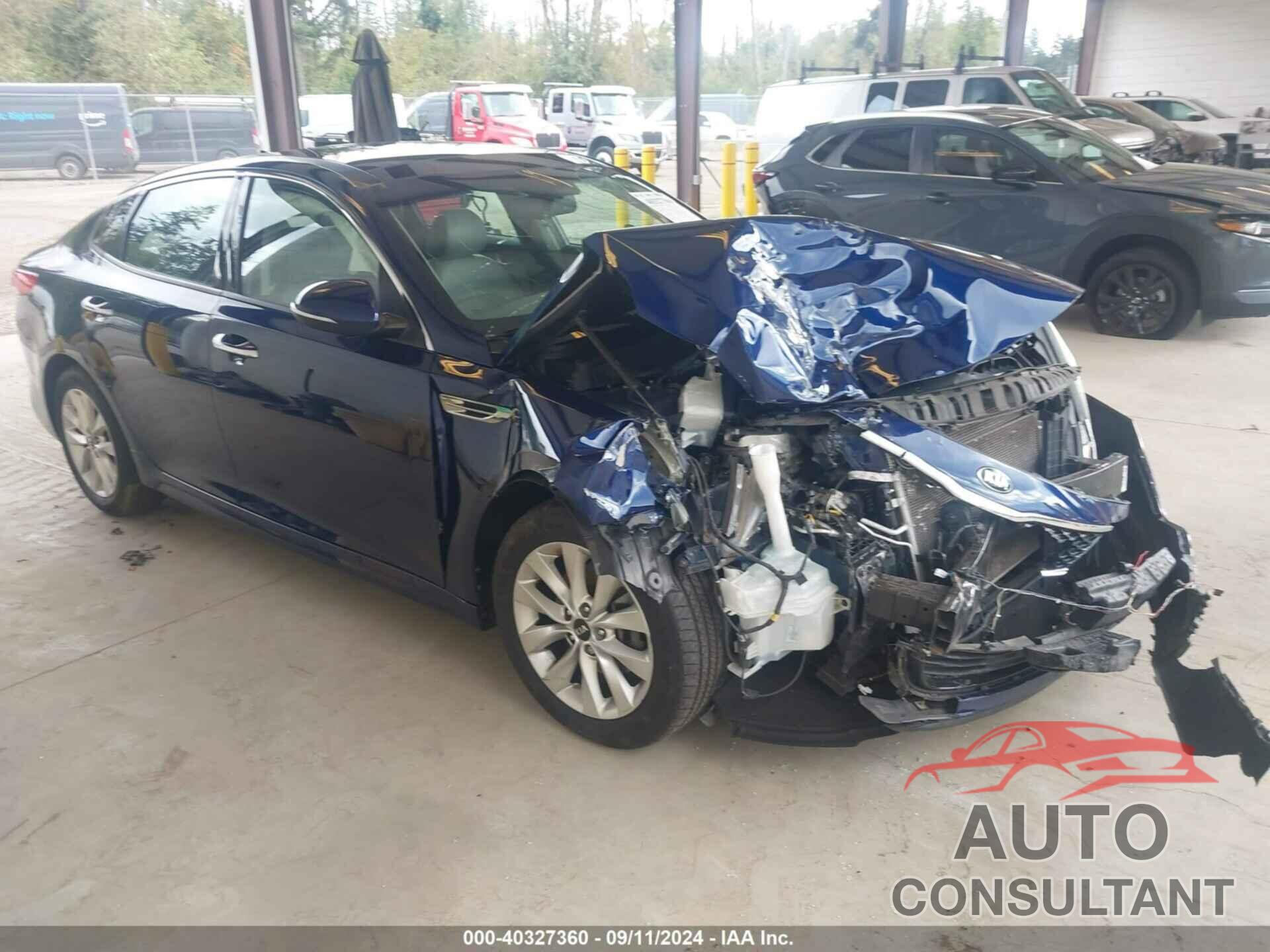 KIA OPTIMA 2017 - 5XXGU4L3XHG140471