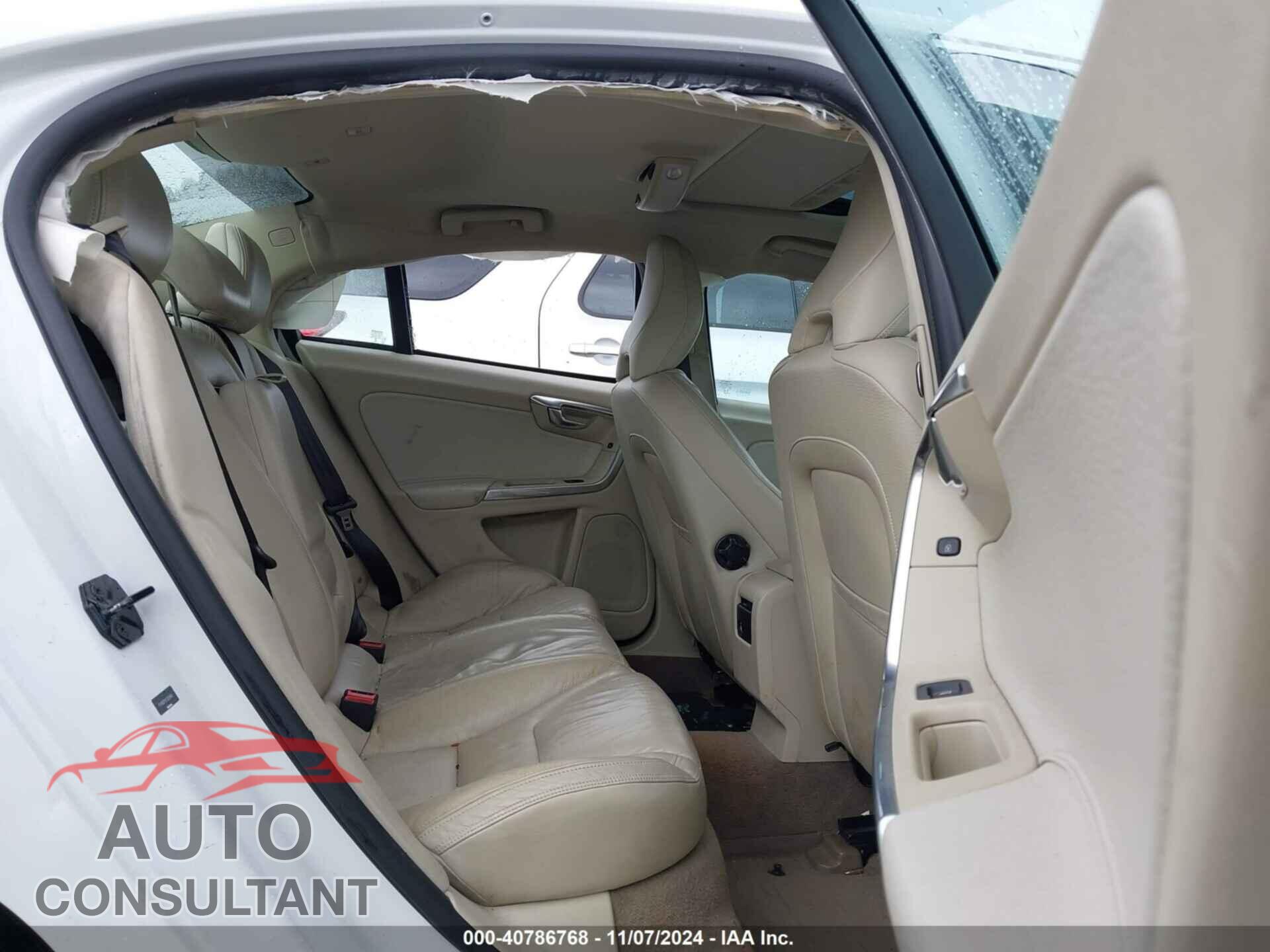 VOLVO S60 2013 - YV1902FH1D2233468