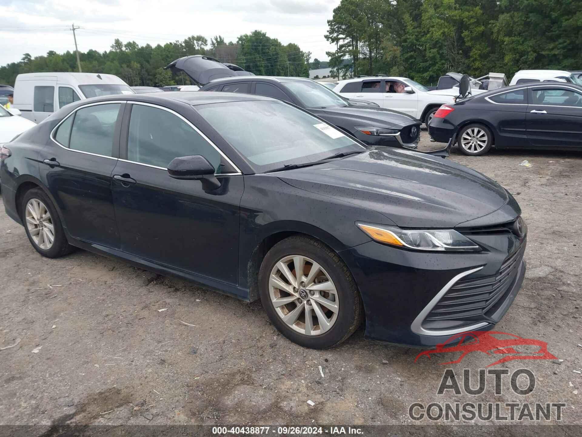 TOYOTA CAMRY 2021 - 4T1C11AK1MU458219