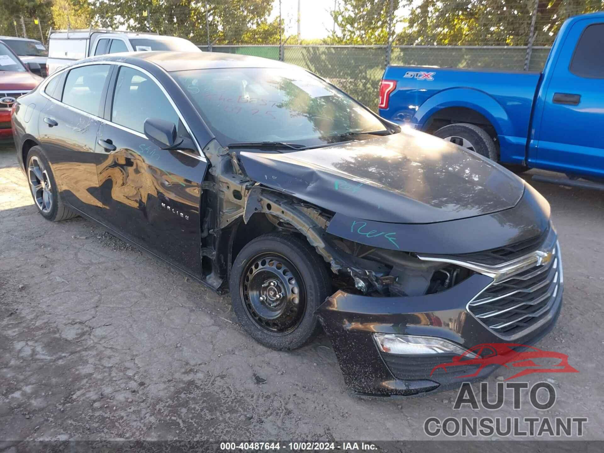 CHEVROLET MALIBU 2023 - 1G1ZD5ST8PF160398