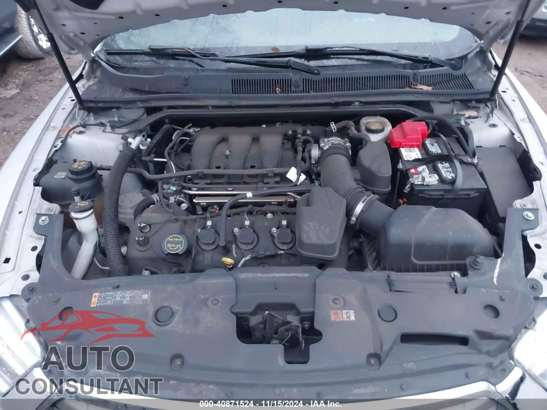 FORD TAURUS 2019 - 1FAHP2E80KG110958
