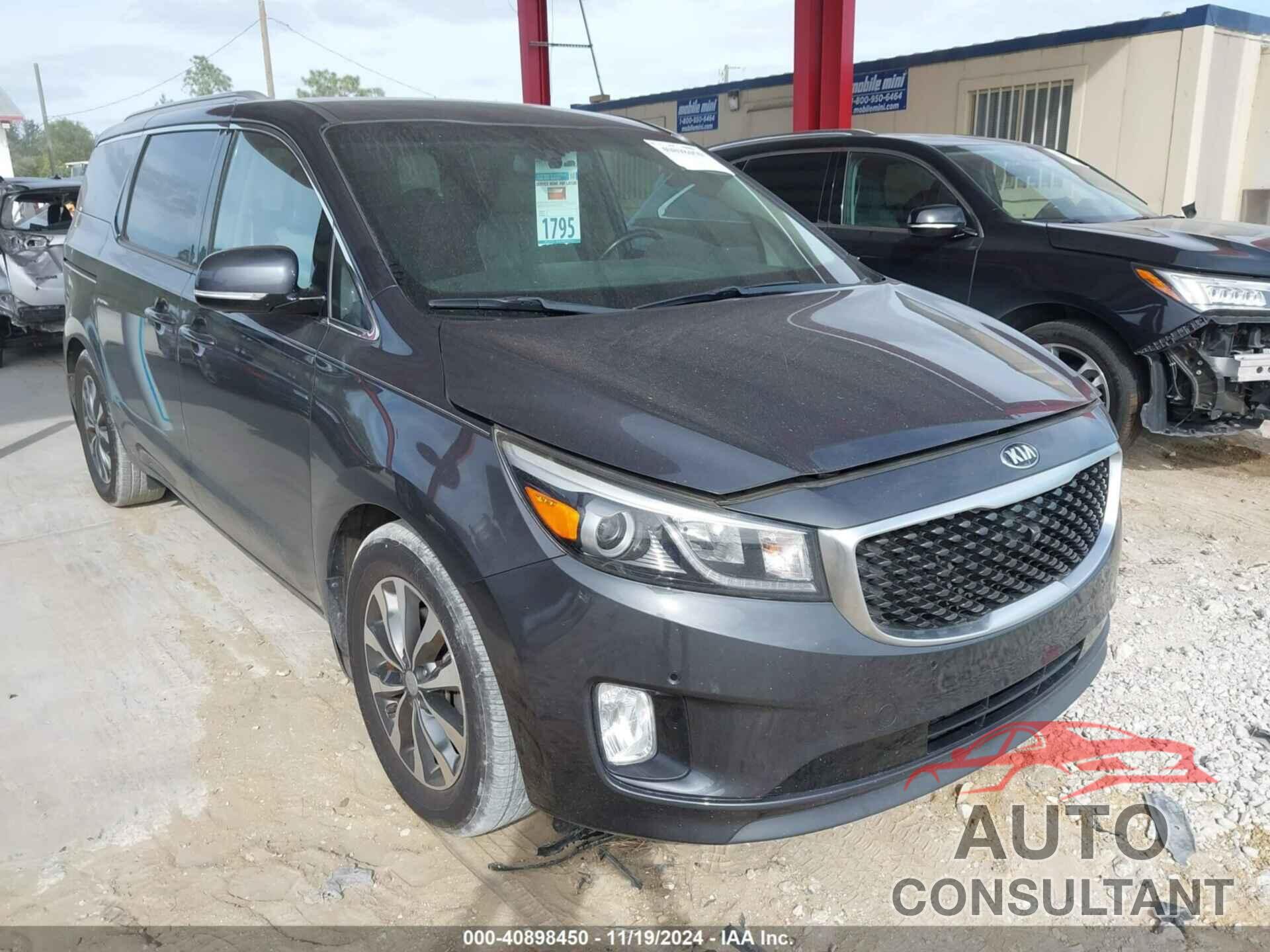 KIA SEDONA 2018 - KNDMC5C14J6365497