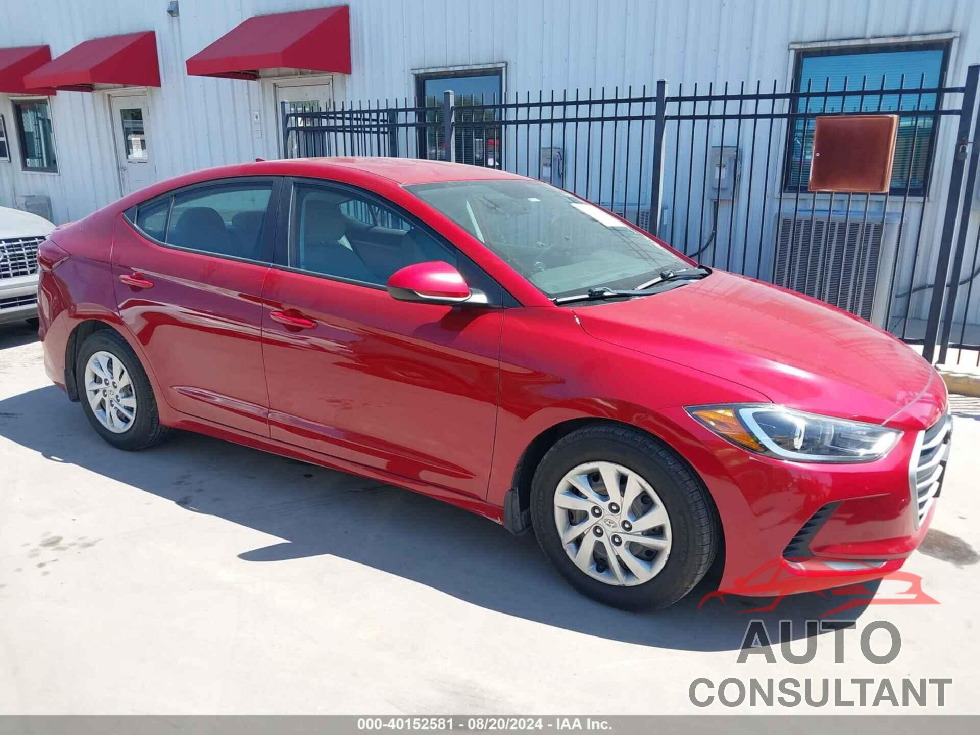 HYUNDAI ELANTRA 2017 - KMHD74LF6HU384175