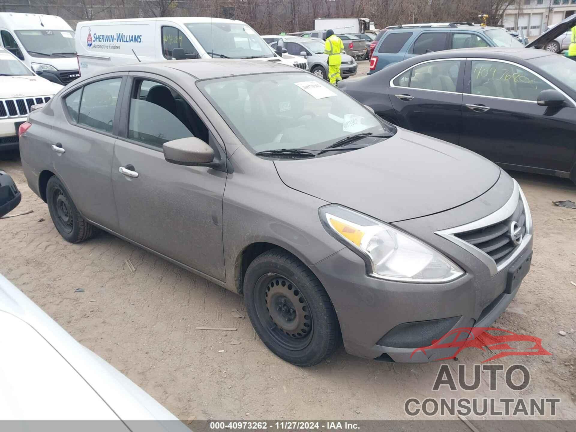 NISSAN VERSA 2017 - 3N1CN7AP0HK457384