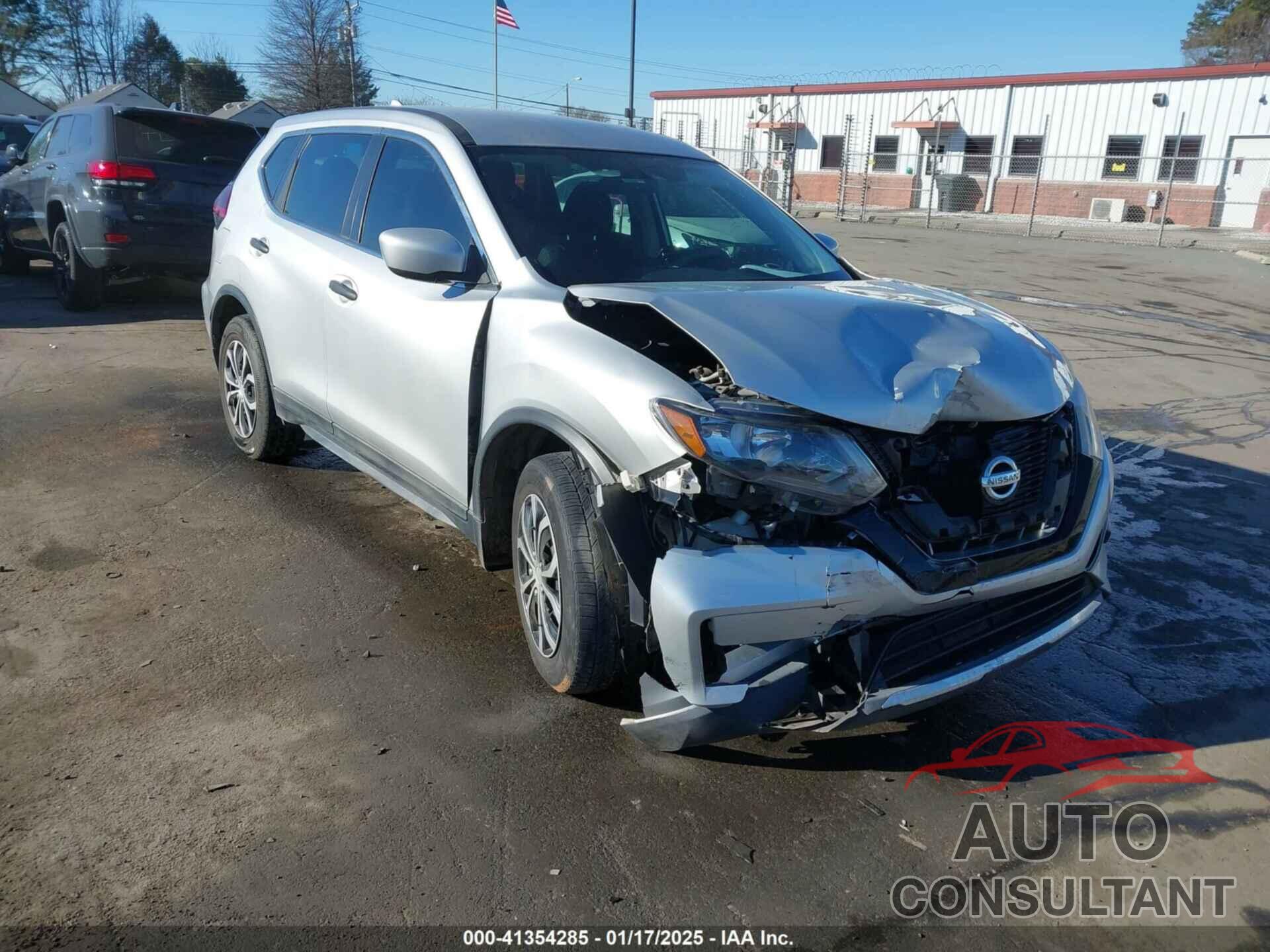 NISSAN ROGUE 2018 - 5N1AT2MT1JC775124