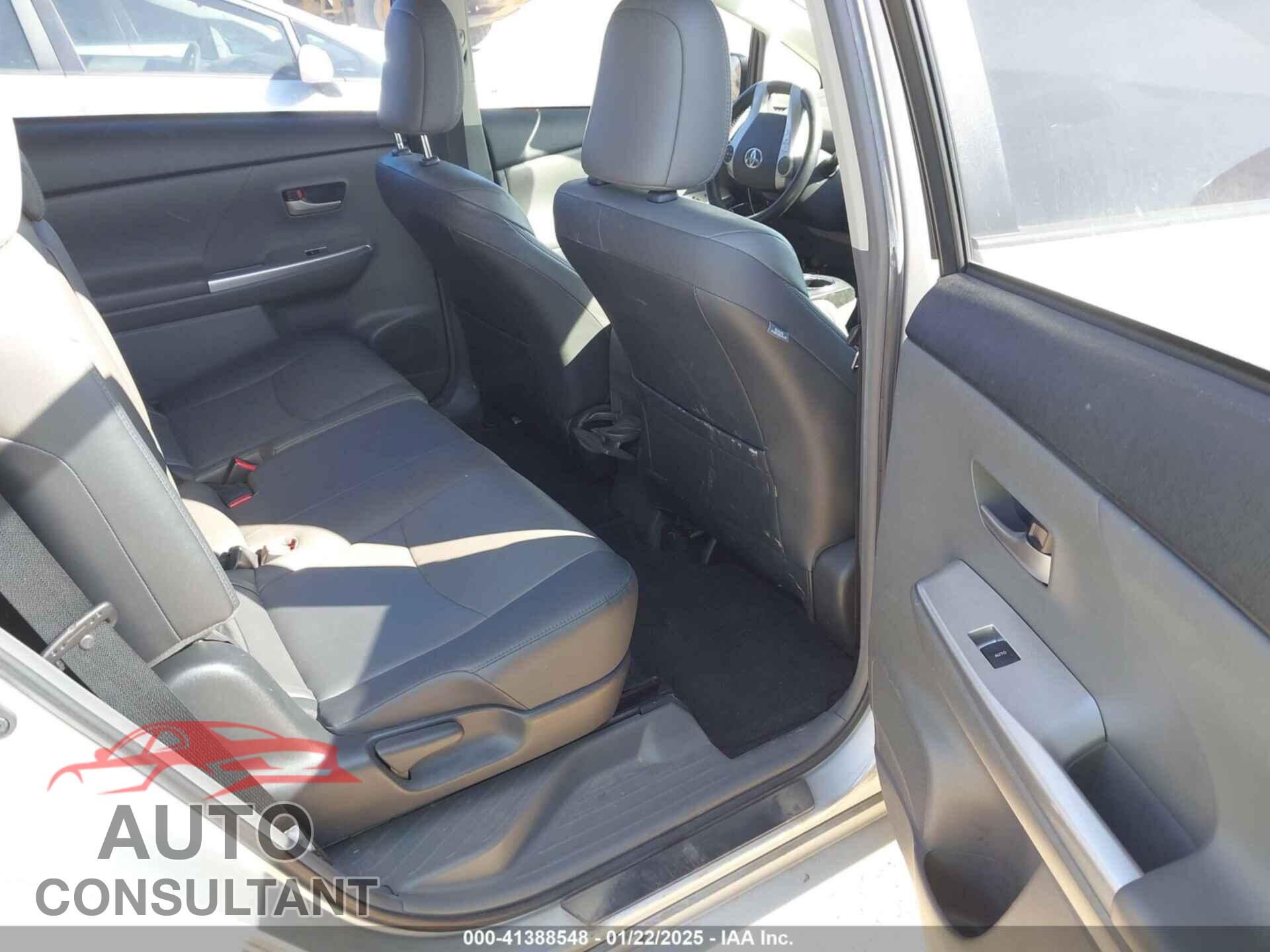 TOYOTA PRIUS V 2013 - JTDZN3EU0D3208356