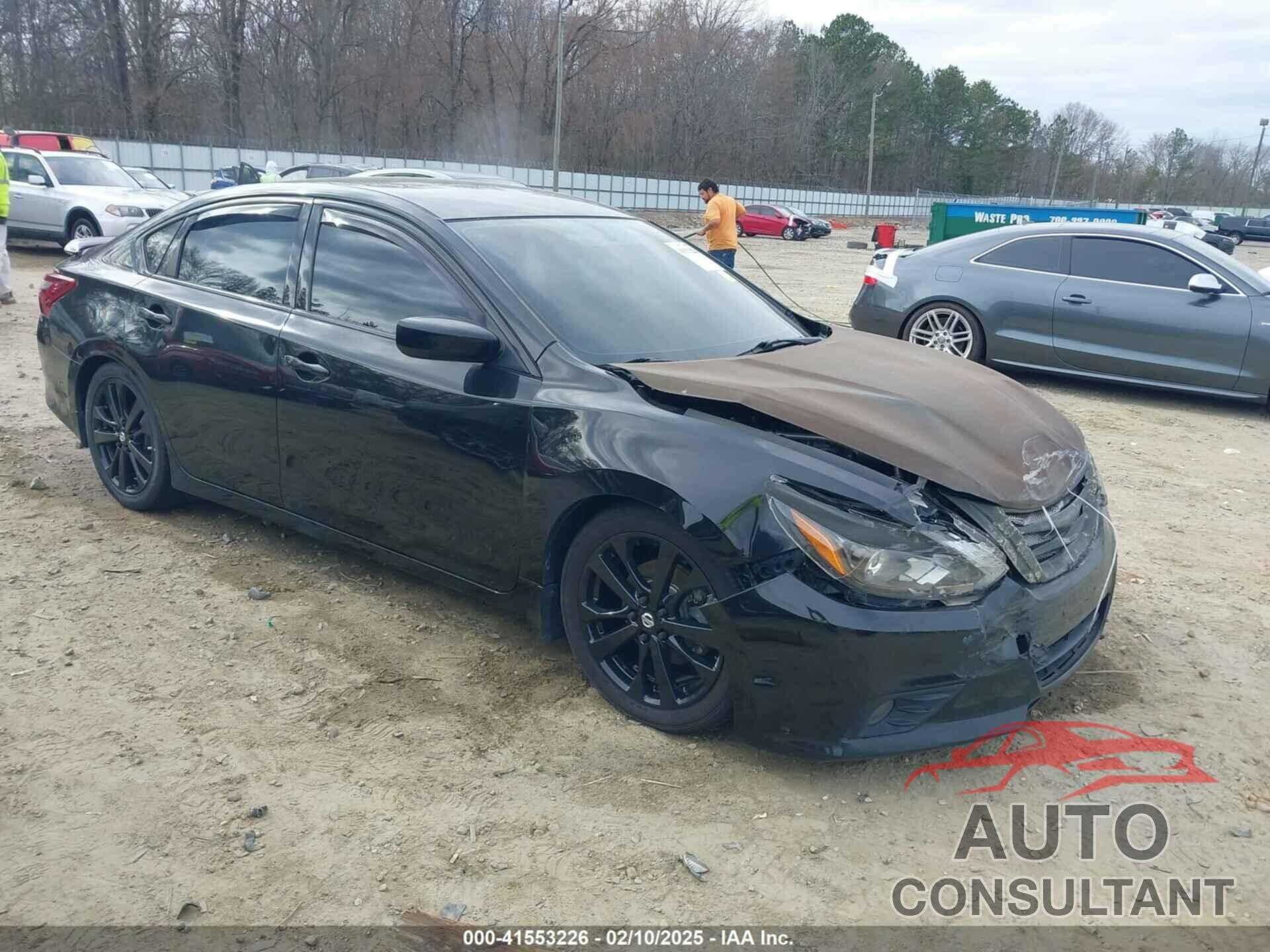 NISSAN ALTIMA 2017 - 1N4AL3AP4HC252892