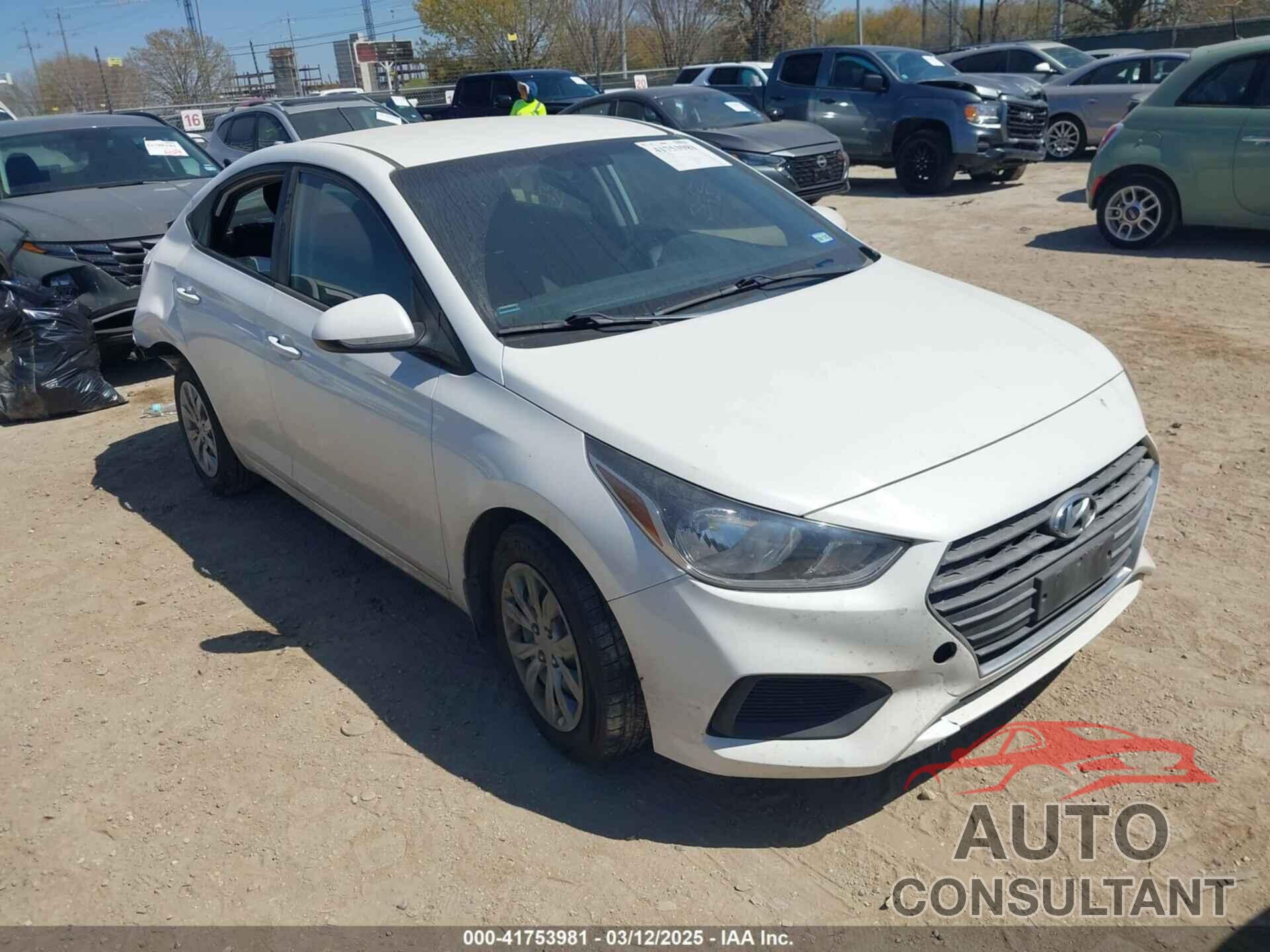 HYUNDAI ACCENT 2018 - 3KPC24A37JE026210