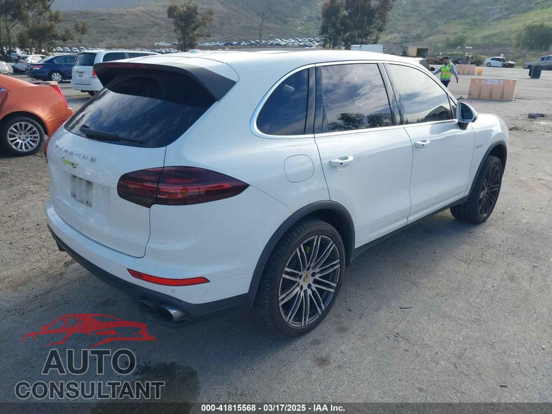 PORSCHE CAYENNE E-HYBRID 2016 - WP1AE2A25GLA58503