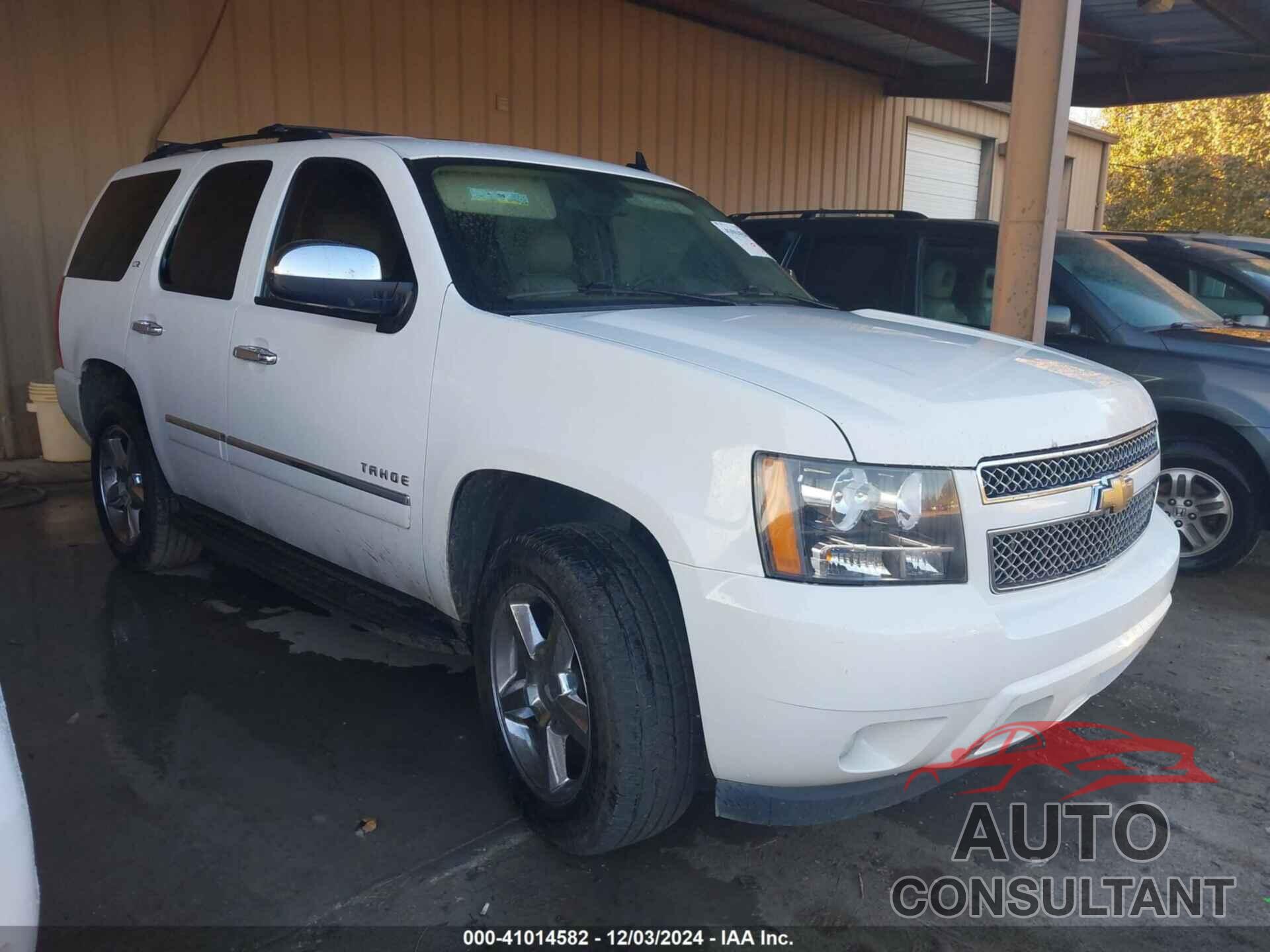 CHEVROLET TAHOE 2011 - 1GNSKCE02BR311190