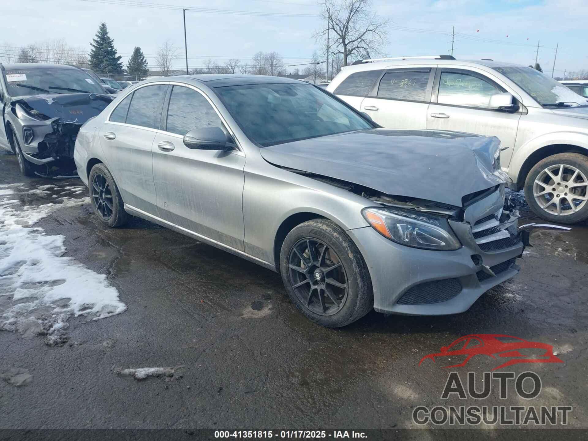MERCEDES-BENZ C 300 2016 - 55SWF4KB3GU141167
