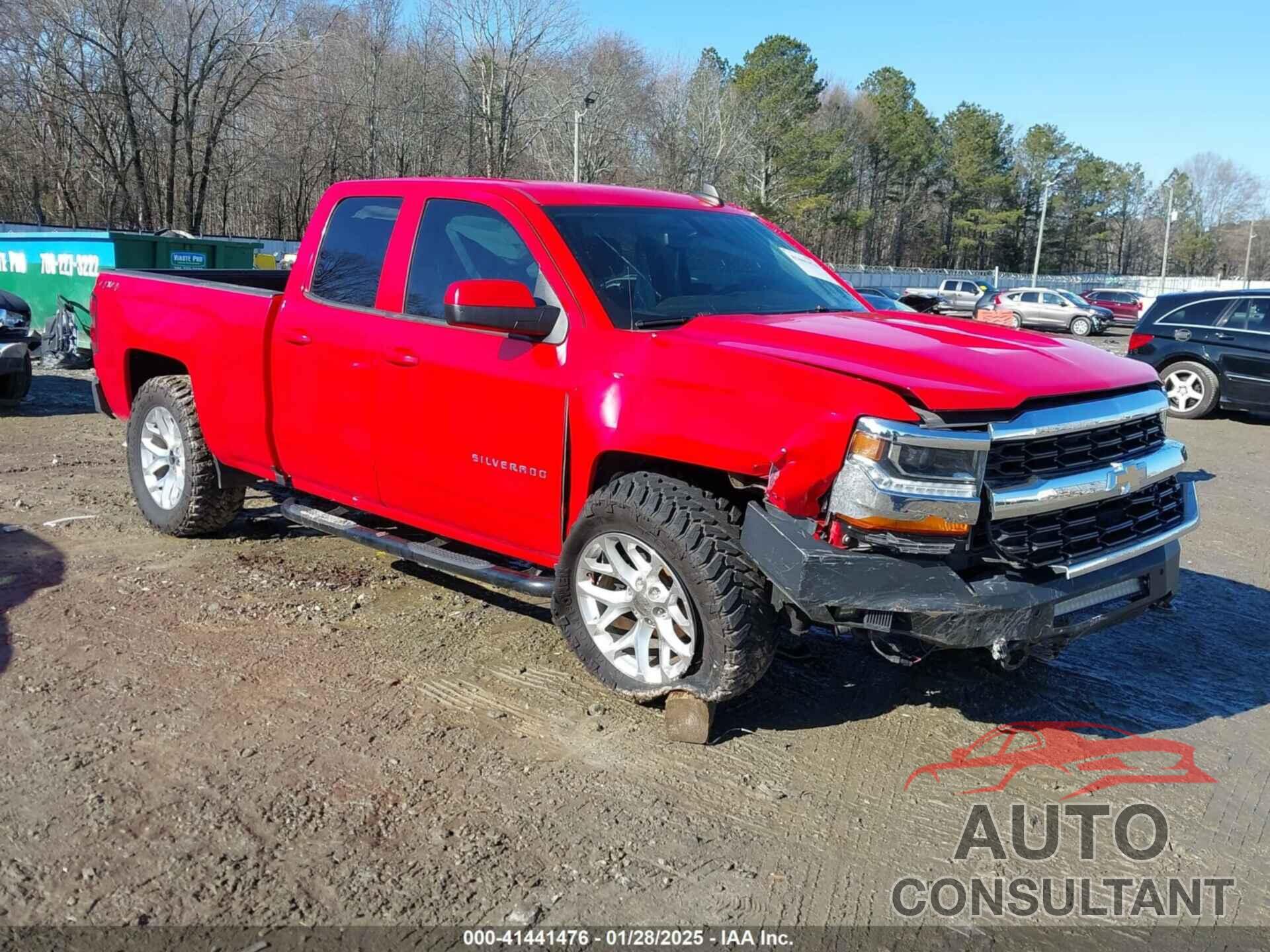 CHEVROLET SILVERADO 1500 2018 - 1GCVKREC1JZ314602