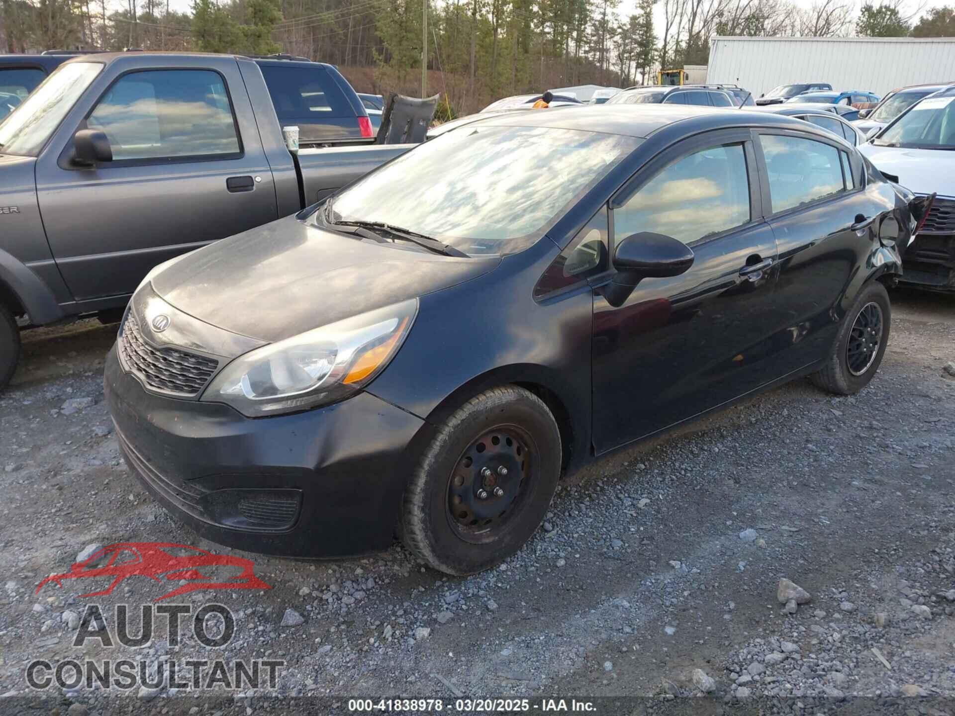 KIA RIO 2013 - KNADM4A37D6301810