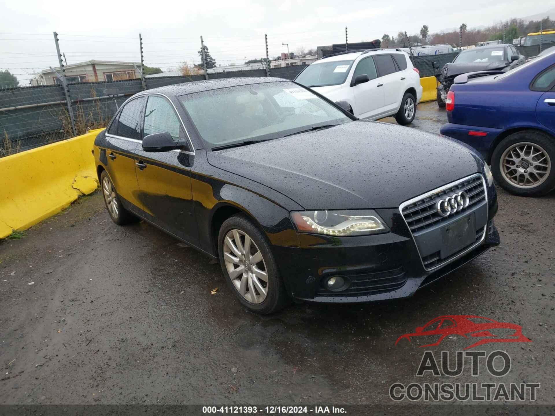 AUDI A4 2012 - WAUAFAFL7CN017537