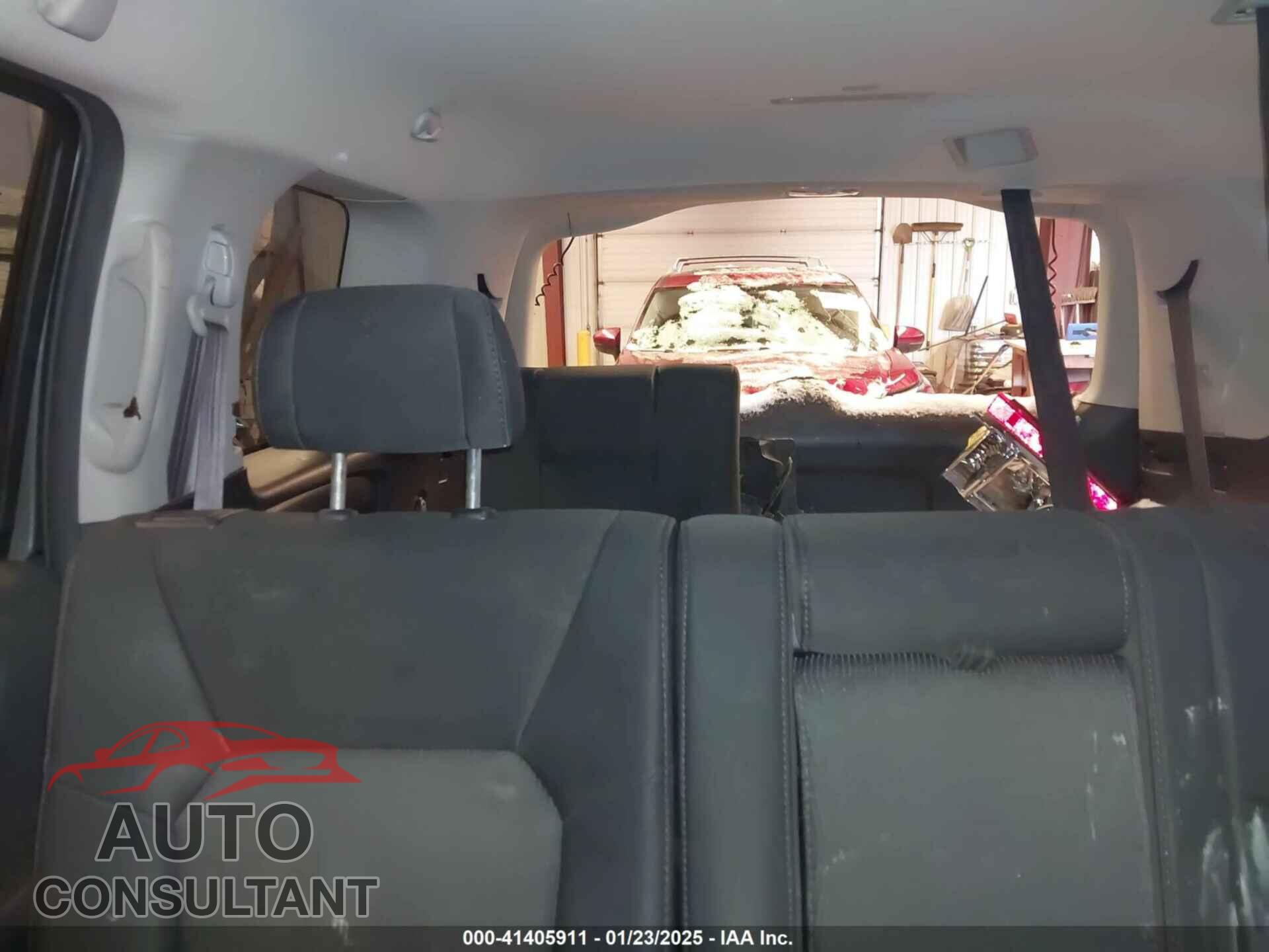 HONDA PILOT 2011 - 5FNYF4H4XBB044155