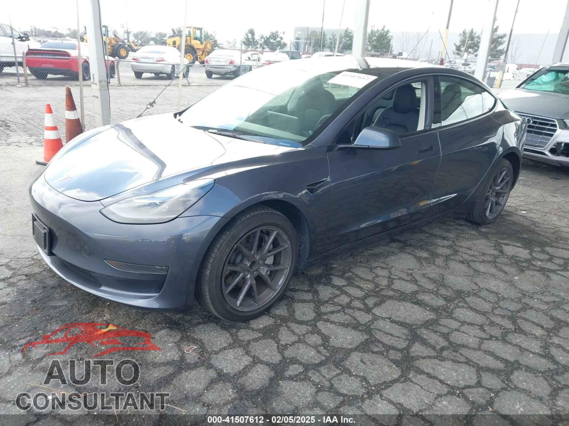 TESLA MODEL 3 2023 - 5YJ3E1EA2PF676354