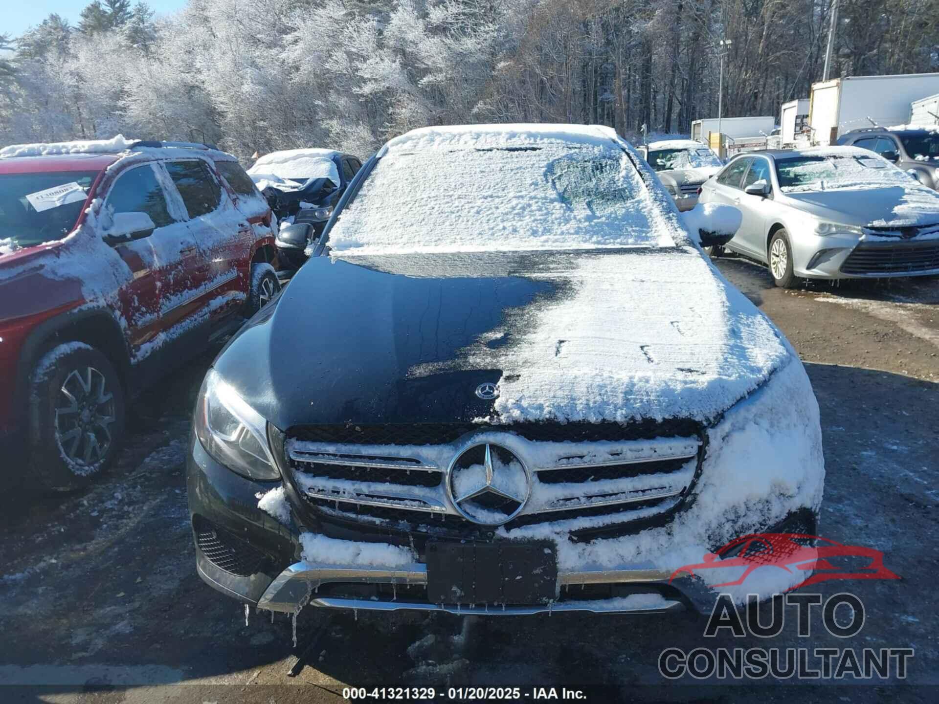MERCEDES-BENZ GLC 300 2019 - WDC0G4KB8KV163643