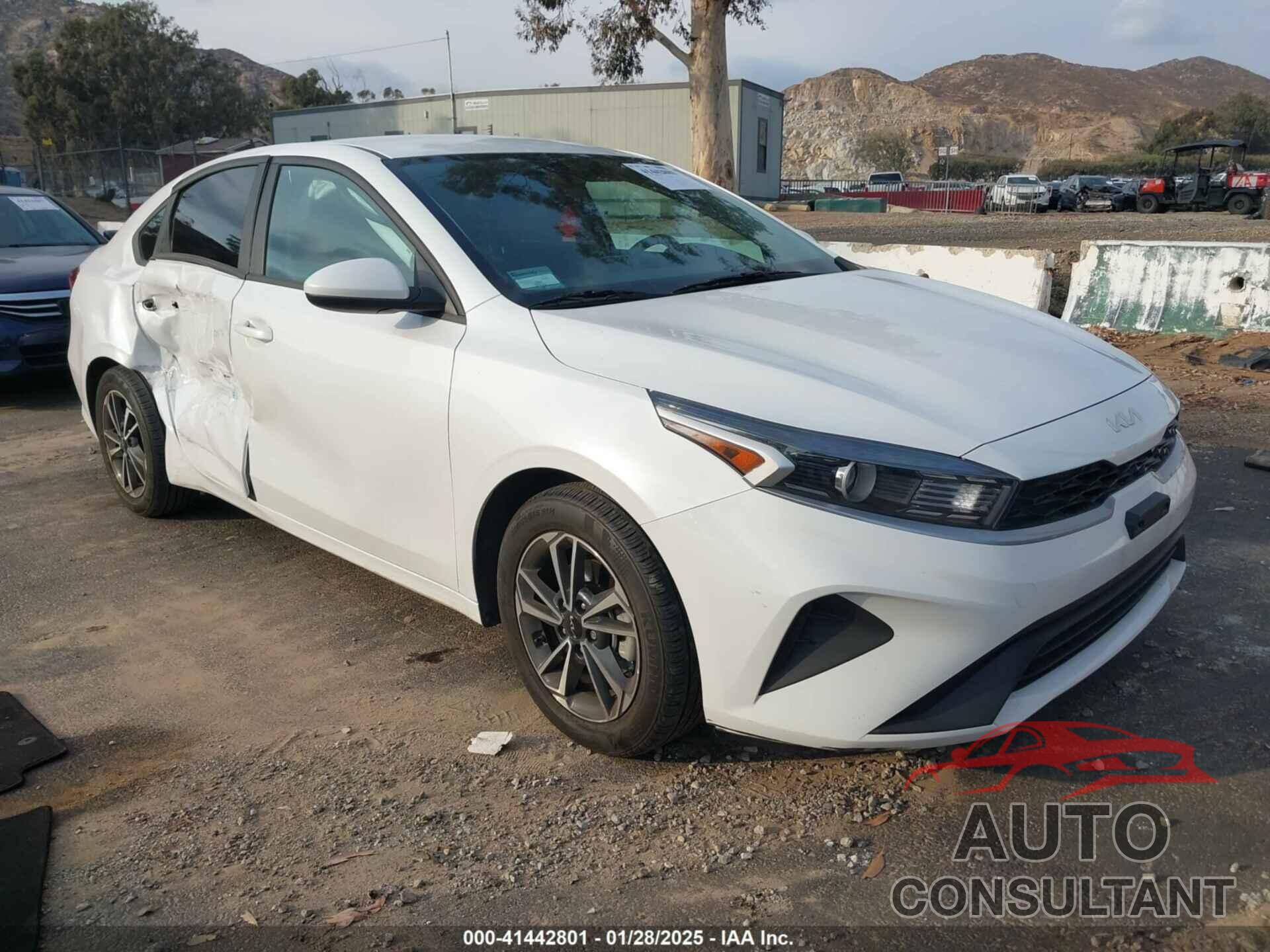 KIA FORTE 2023 - 3KPF24AD7PE653570