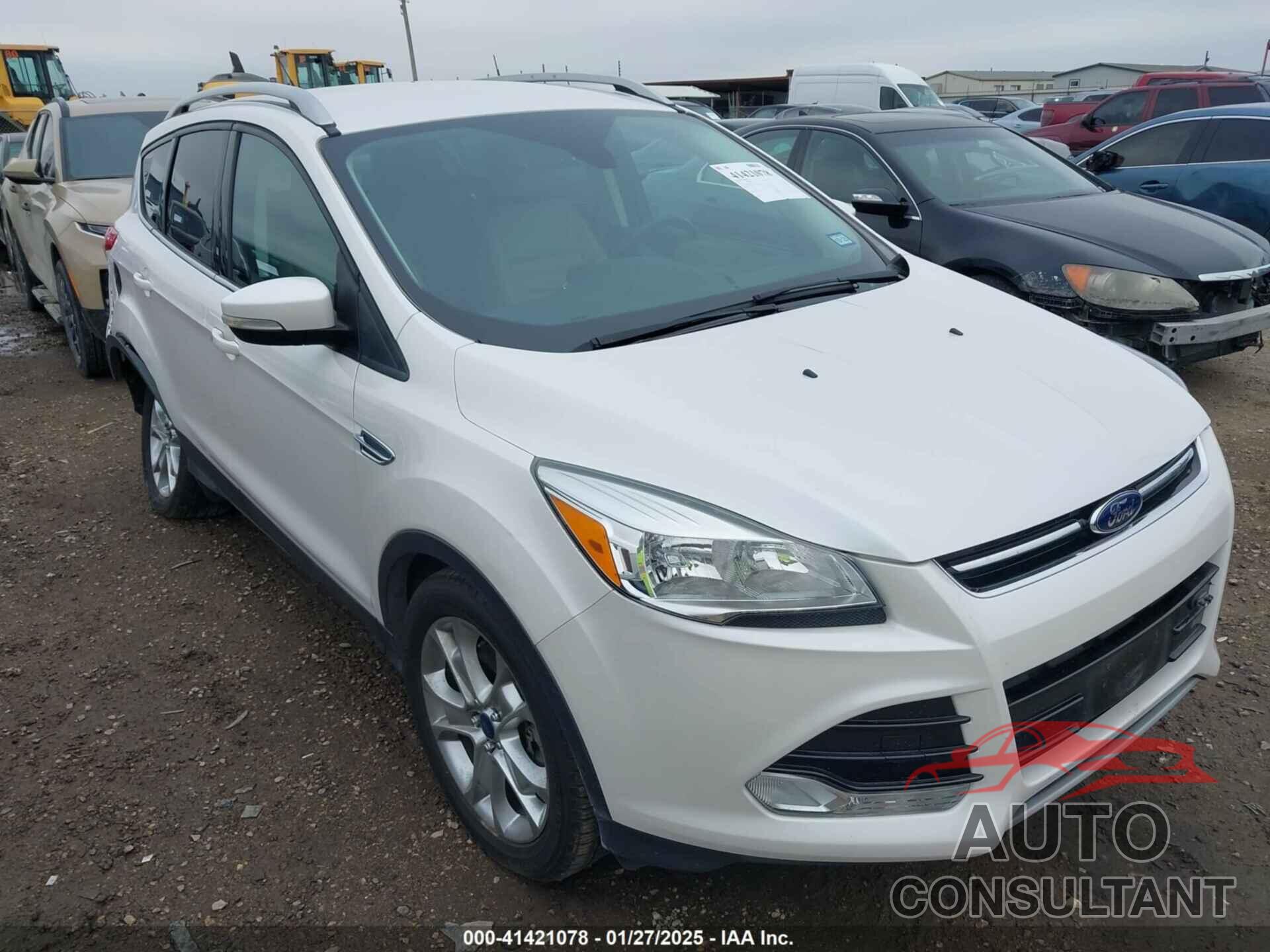 FORD ESCAPE 2016 - 1FMCU0J98GUA75476