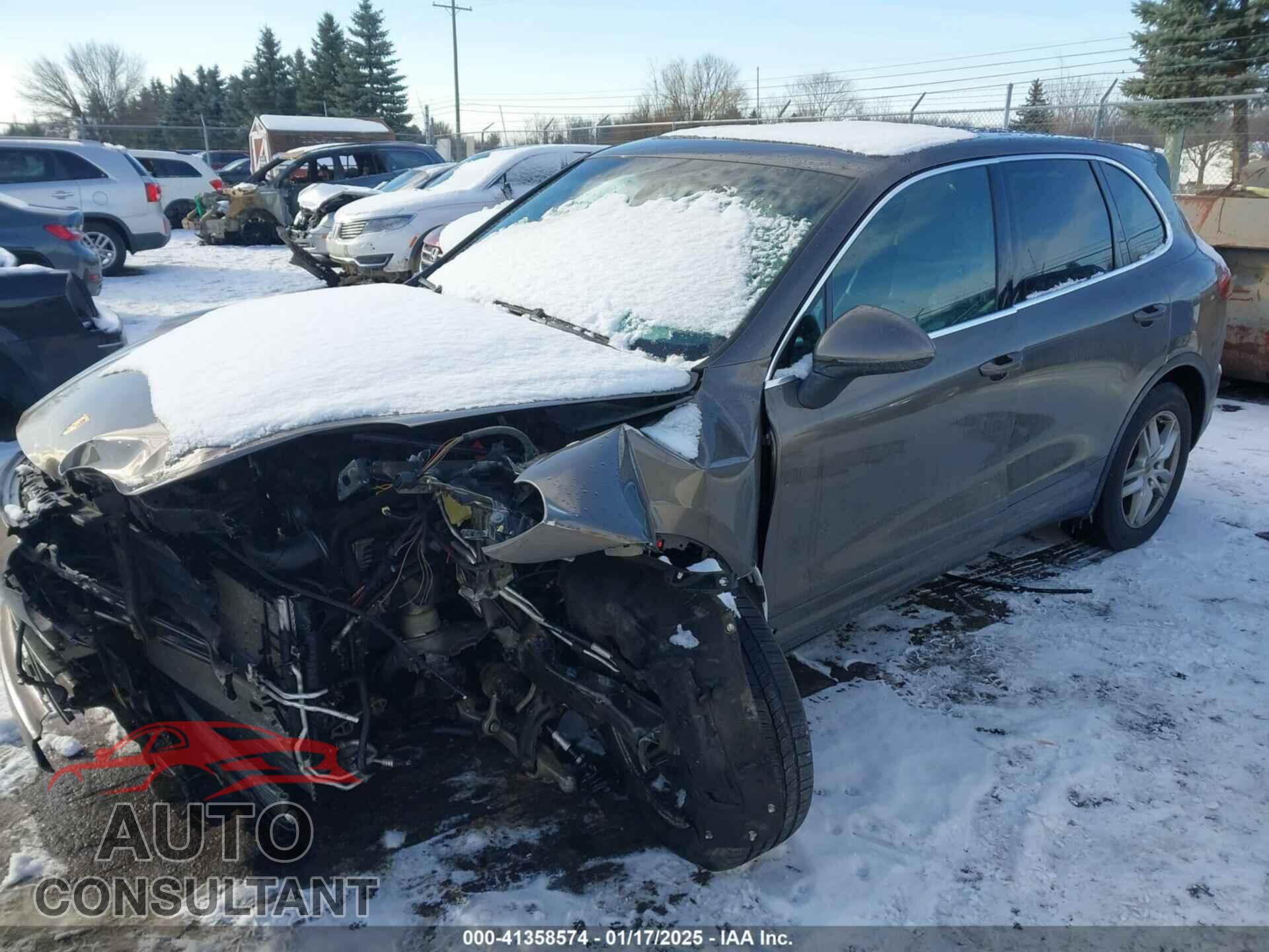 PORSCHE CAYENNE 2016 - WP1AA2A21GLA05440