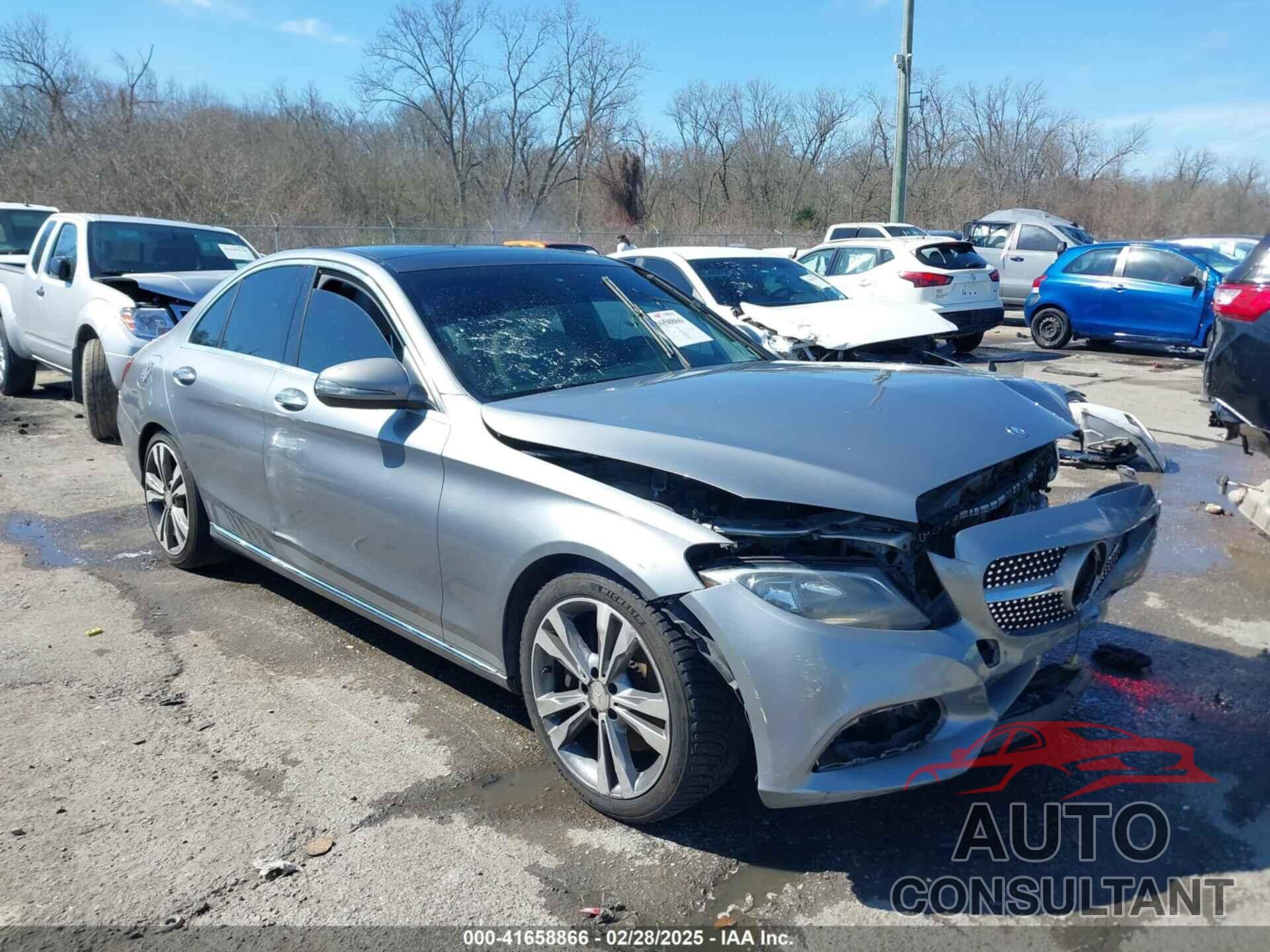 MERCEDES-BENZ C 300 2016 - 55SWF4JB2GU102863