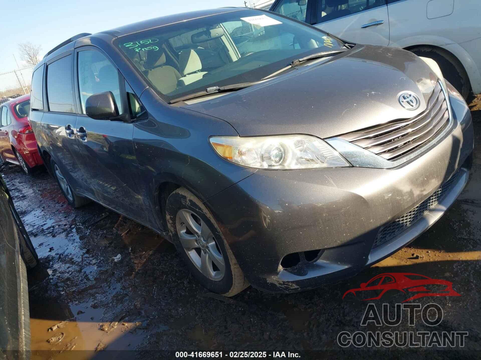 TOYOTA SIENNA 2015 - 5TDKK3DC0FS622323