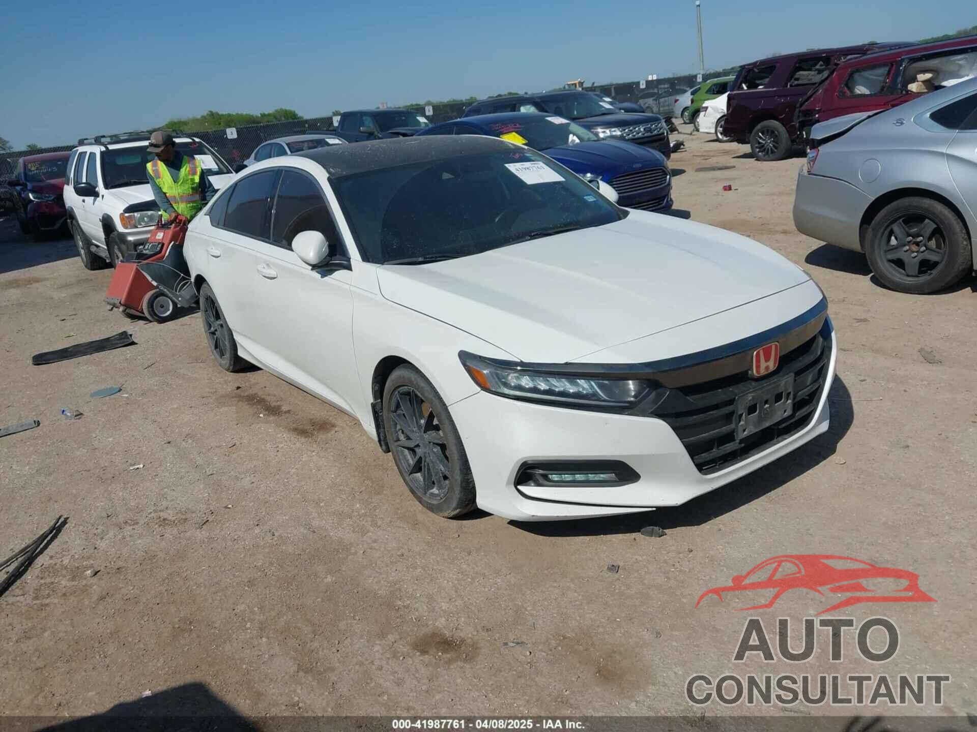 HONDA ACCORD 2018 - 1HGCV1F33JA264459