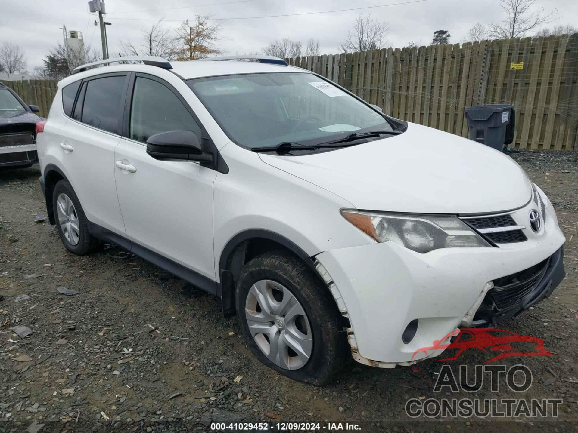 TOYOTA RAV4 2015 - JTMBFREV2FD114437