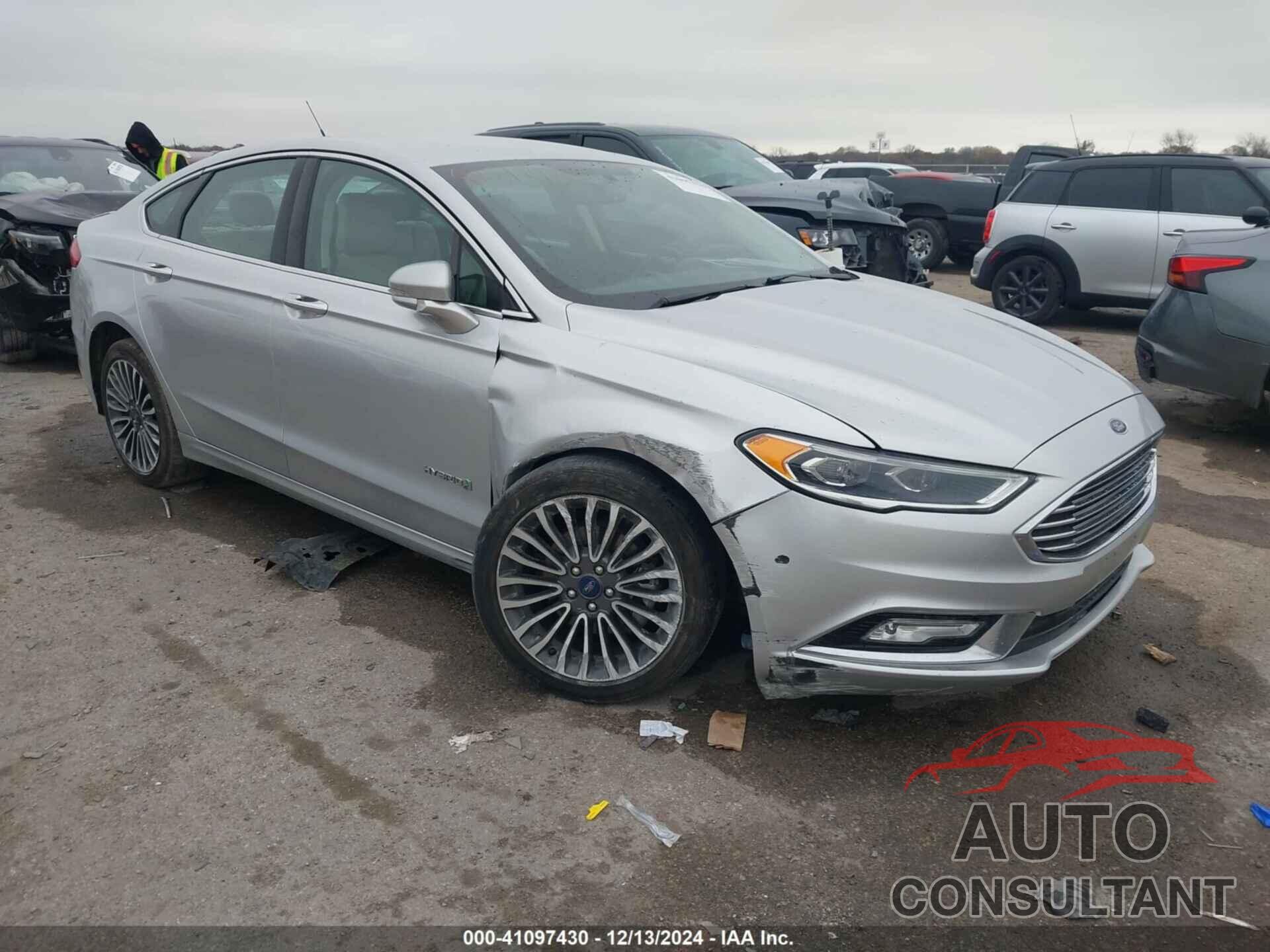 FORD FUSION HYBRID 2018 - 3FA6P0RU2JR260967