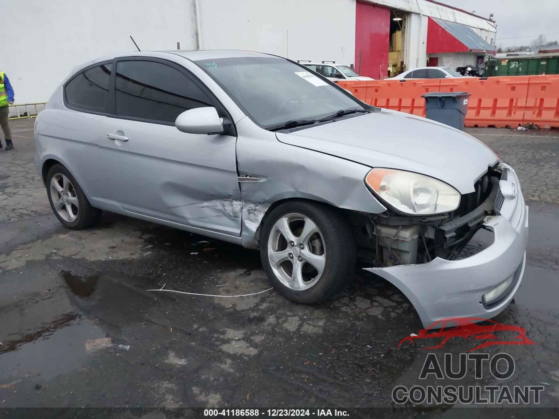 HYUNDAI ACCENT 2009 - KMHCN36C89U129395